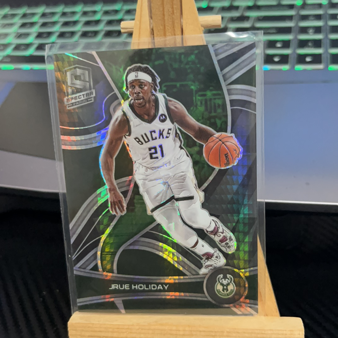 2021-22 Panini Spectra Jrue Holiday 朱 霍乐迪 雄鹿 篮网 折射 光谱 卡品如图 凑图必备 值得收藏!