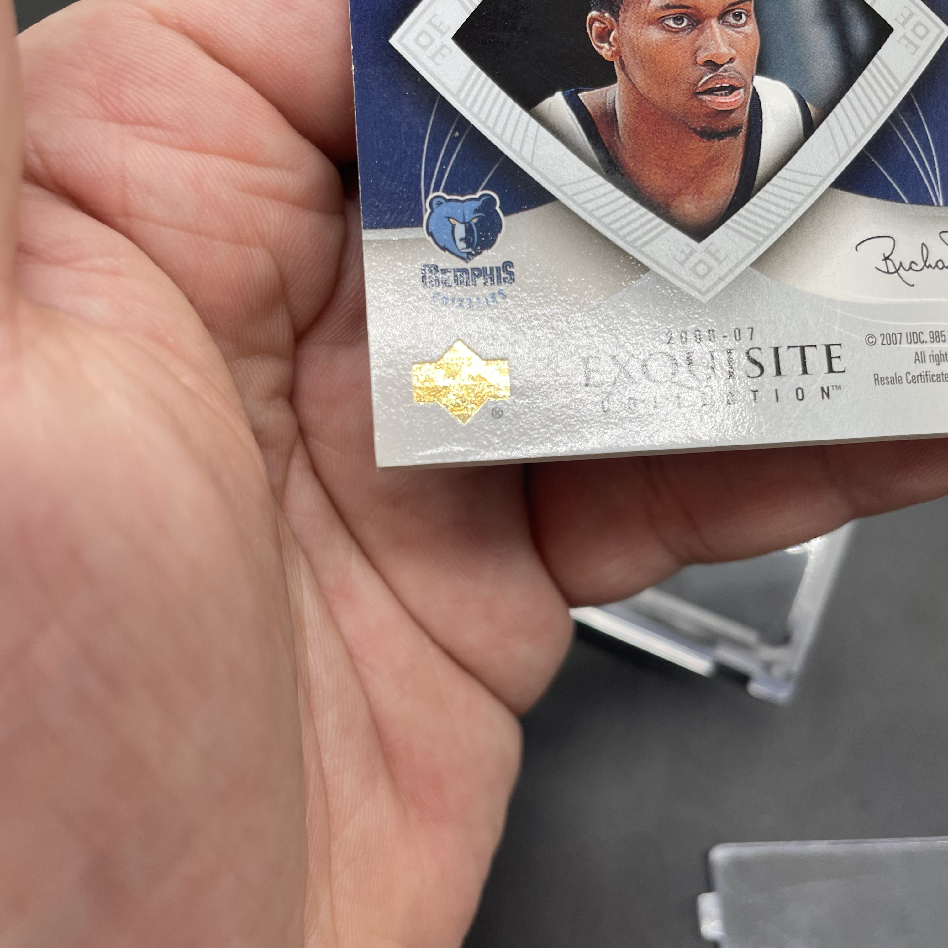 2007 Upper Deck Exquisite Rudy Gay 【无界代卖】木盒 鲁迪 盖伊 027/100编 PA签字 卡签 暴力落场Gu 三色Patch 品墨如图 不累计 Zz