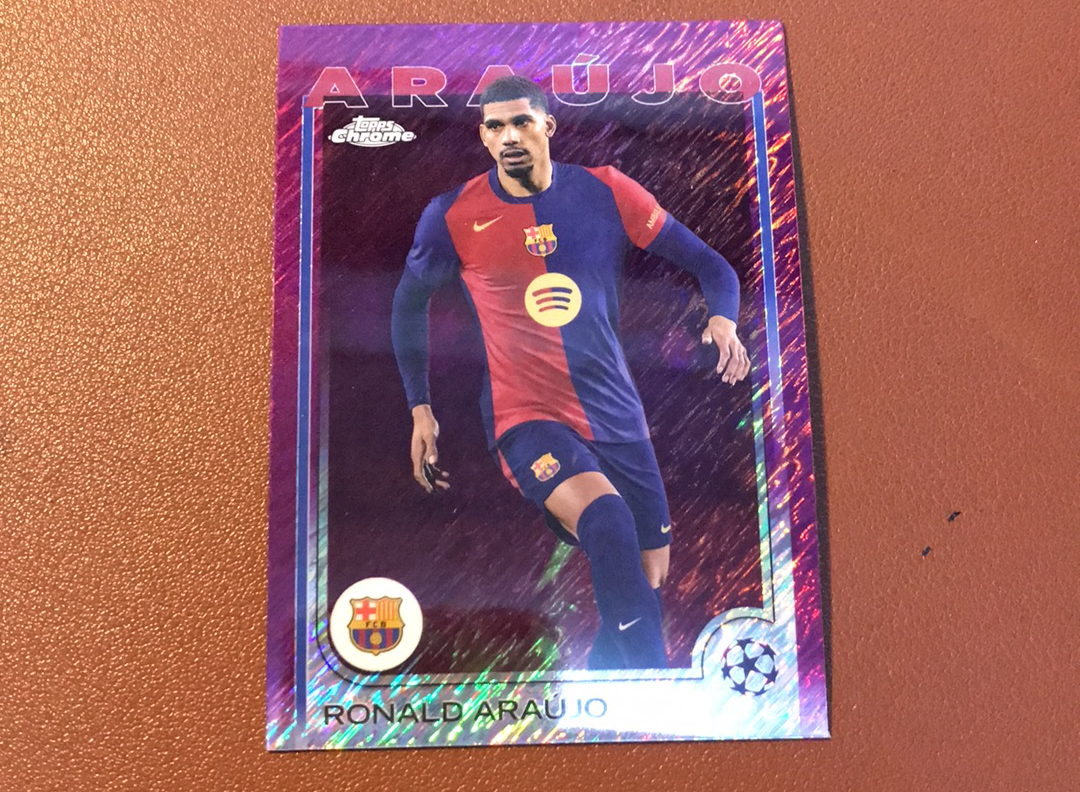 2025 Topps Chrome Ronald Araujo 阿劳霍 手雷独占 巴萨 卡品如图 一天一快递不累计M495