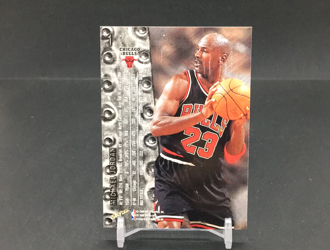 【DC拍卖】12.09 JTL SKYBOX METAL UNIVERSE 金属宇宙 名人堂传奇巨星 公牛王朝核心领袖 NBA历史第一人 篮球界GOAT MJ 飞人 迈克尔 乔丹