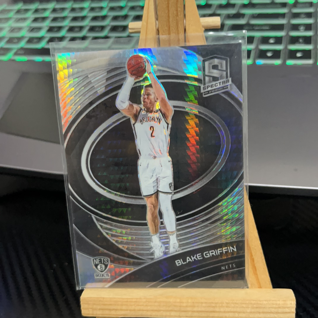 2020-21 Panini Spectra Blake Griffin 布雷克 格里芬 篮网 折射 光谱 卡品如图 凑图必备 值得收藏!