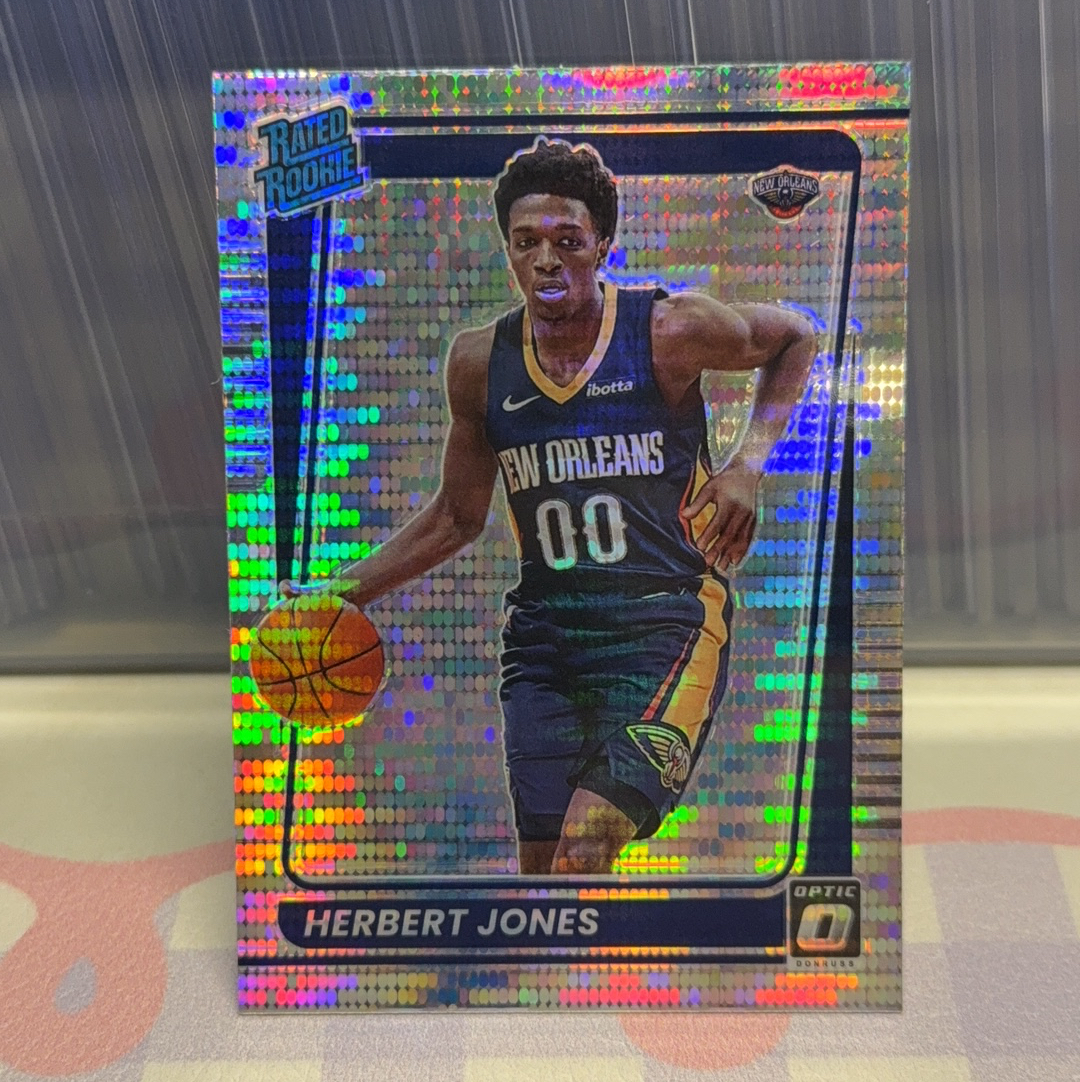 2021-22 Panini Optic Herbert Jones RC 鹈鹕 新秀 赫伯特 琼斯 脉冲折 折射 卡品如图 专收必备 胖虎队友