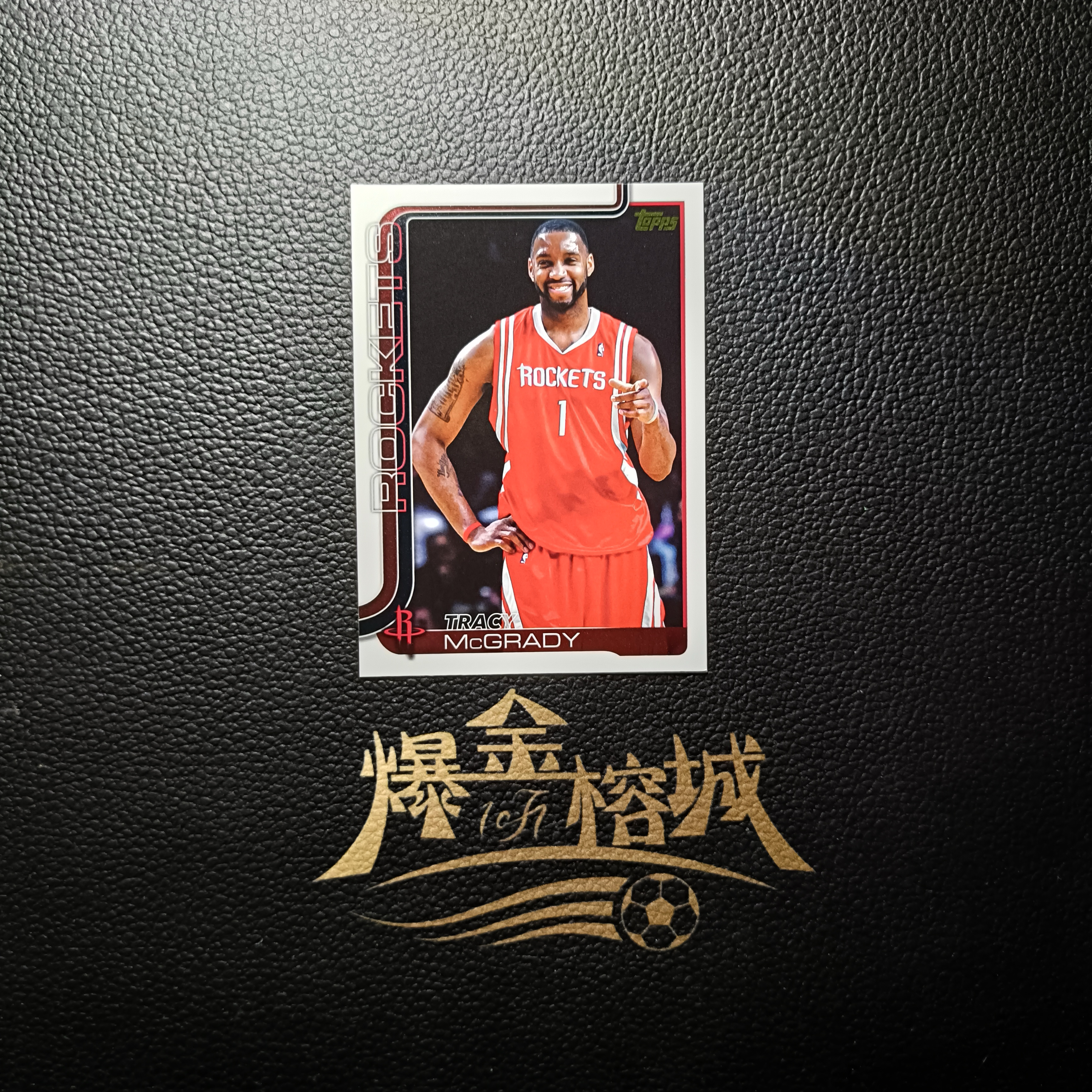 2025-26 【 爆金榕城 】 Topps /Tracy McGrady TOPPS 麦迪 麦克格雷迪 base 金标 金背 大比例 火箭 超帅选图 SSP 卡品如图 微瑕 nico