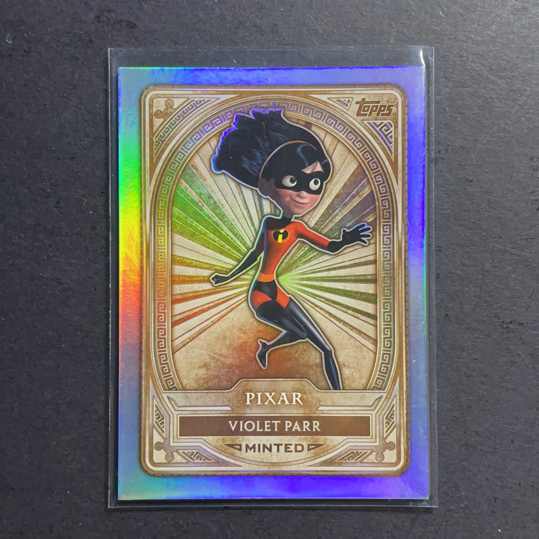 2024 Topps Disney 迪士尼MInt 巴小倩 弹力女超人 超人总动员 铜级别银折base序号38 2025 Topps Chrome Disney 迪士尼Mint系列