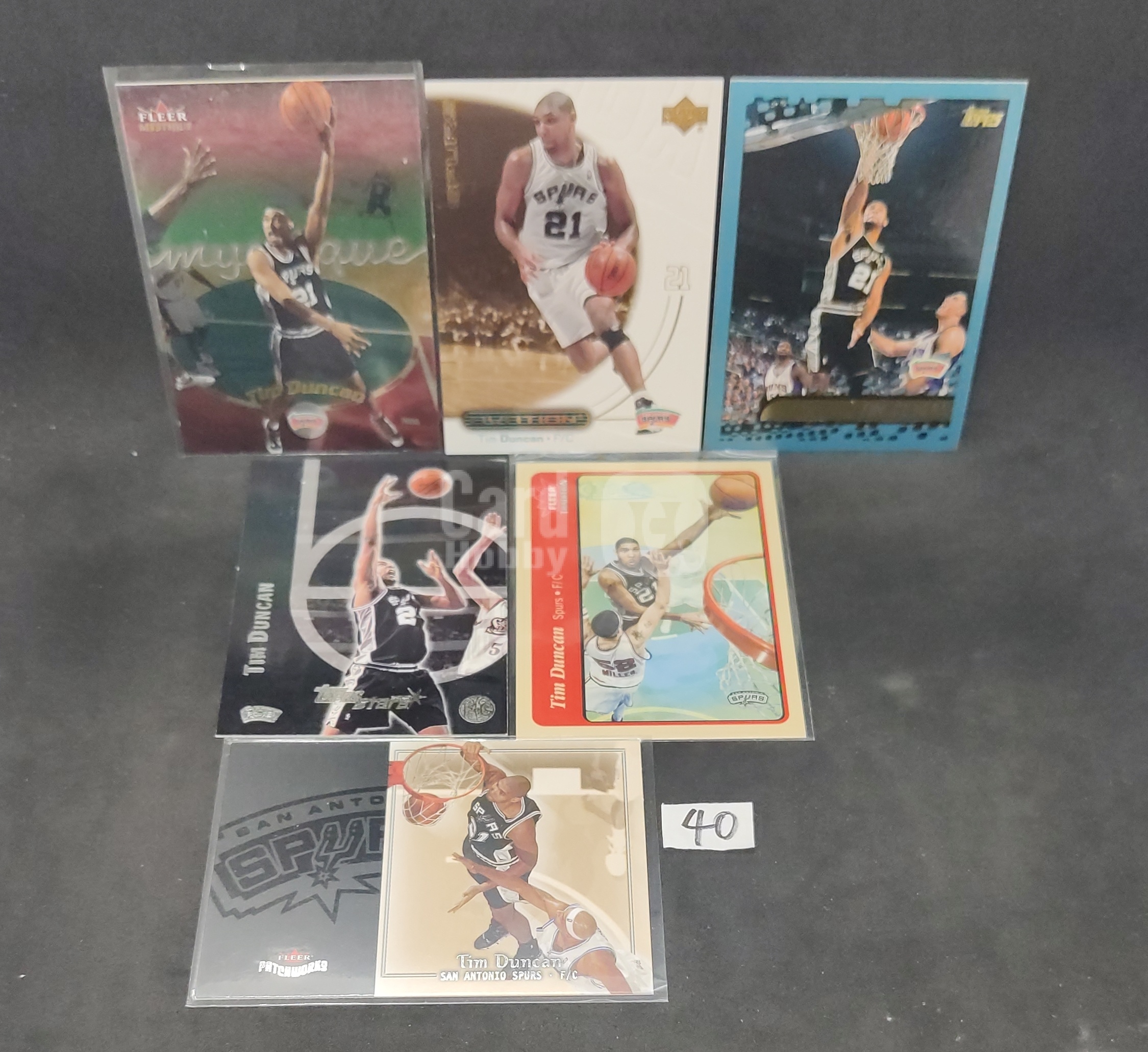 【DC拍卖】7.18 蒂姆邓肯 Tim Duncan 7 张马刺 90 年代复古球星卡打包 Fleer/Topps/UD 经典 Base 基础特卡 石佛收藏套卡 实拍 40 号组