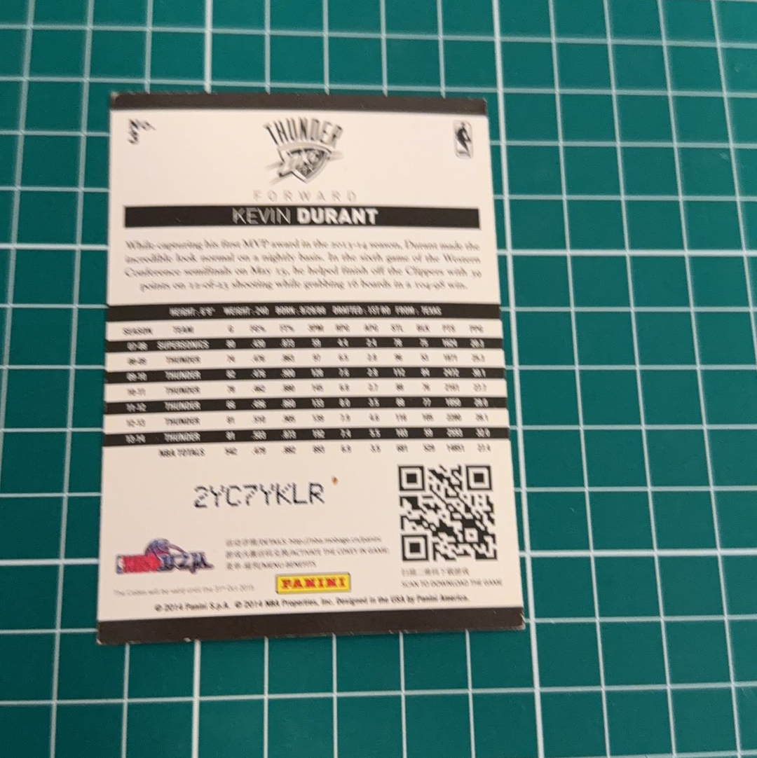2014-15 Panini Americana Kevin Durant S.p.a. 凯文杜兰特 死神 雷霆队 银折 闪卡 折射特卡 精美选图 多年老卡 绝版卡 稀有大比例 角瑕