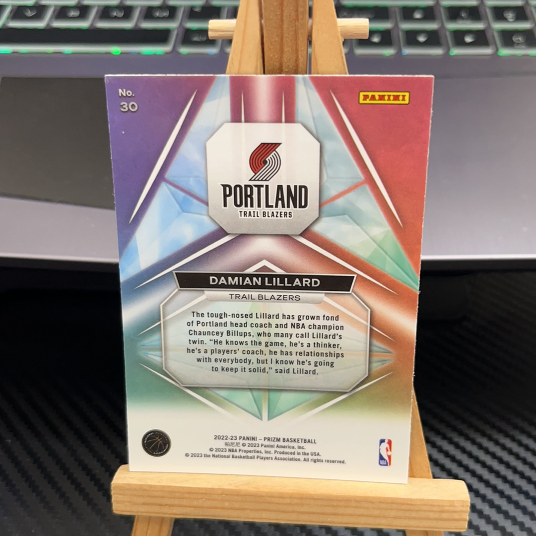 2022-23 Panini Prizm Damian Lillard 利拉德 开拓者 特卡 prizm系列 卡品如图 凑图必备 值得收藏 免费代卖