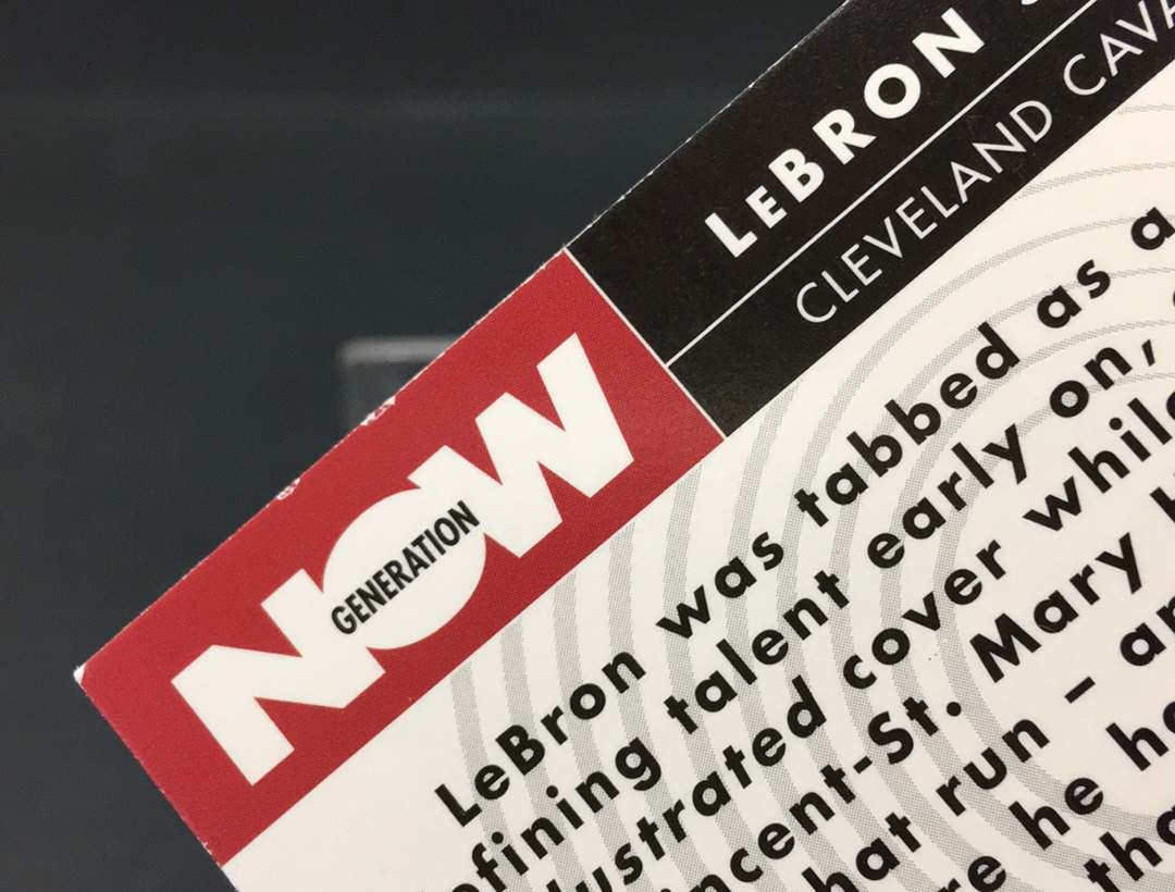 【DC拍卖】11.21 TOPPS 大比例特卡 经典老特 实卡美如画 03白金一代领军人物 现今联盟第一人 LBJ 皇帝 勒布朗 詹姆斯(微瑕)