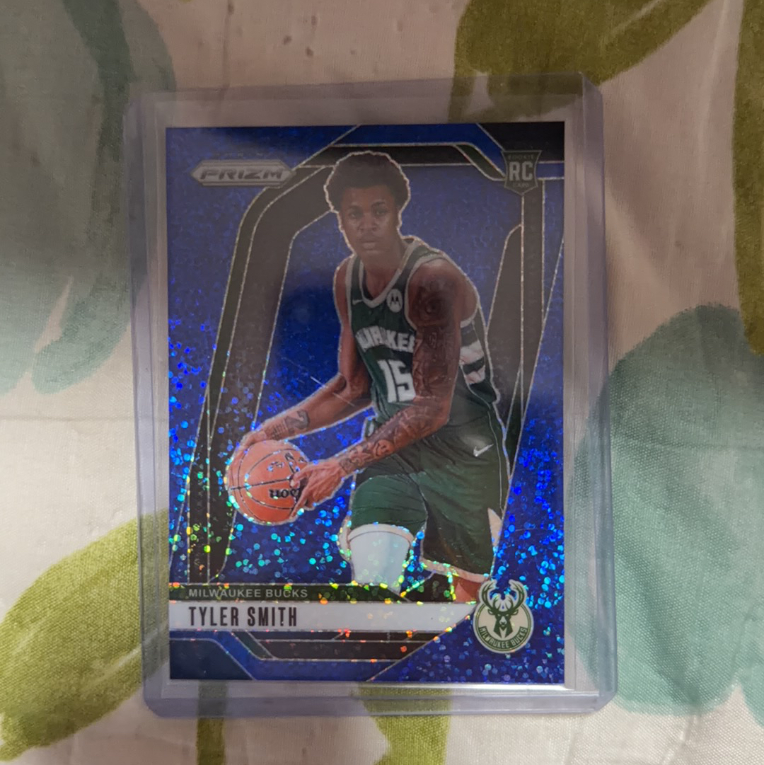 2024-25 Panini Prizm Tyler Smith RC 末年 pz 补偿包 带编 144 蓝闪 雄鹿 新秀 泰勒 史密斯