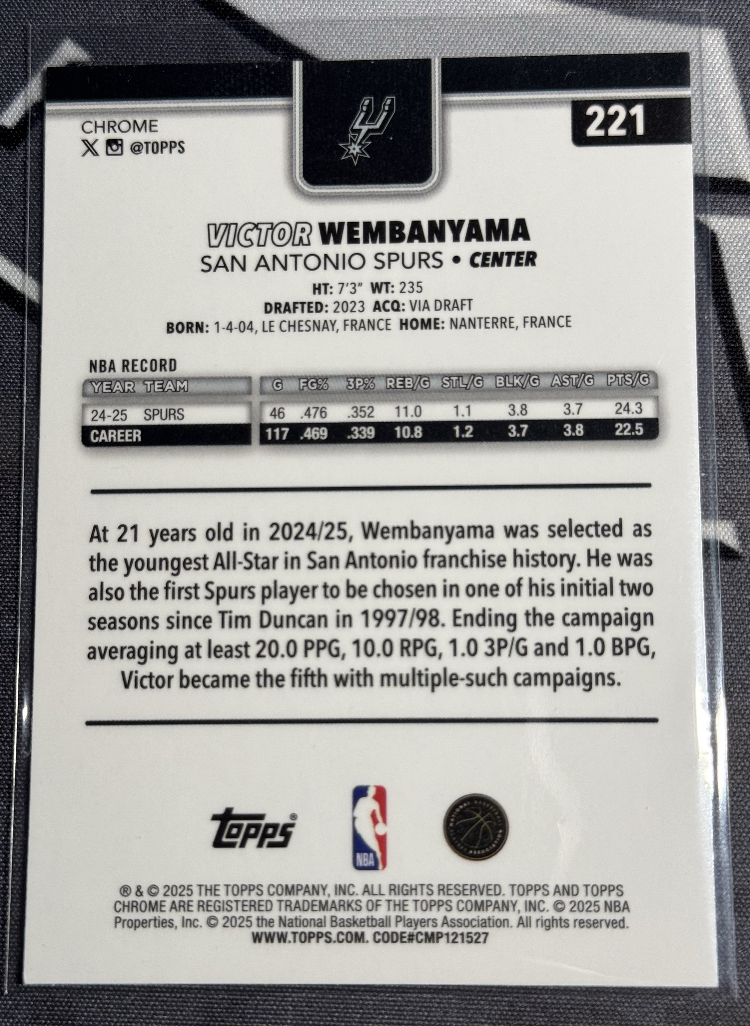 2025 Topps Chrome NBA Basketball TC 篮球 LEBRON JAMES 勒布朗 詹姆斯 WEMBANYAMA 文班亚马 Base 不带编 卡品不保 瑕疵如图 XW