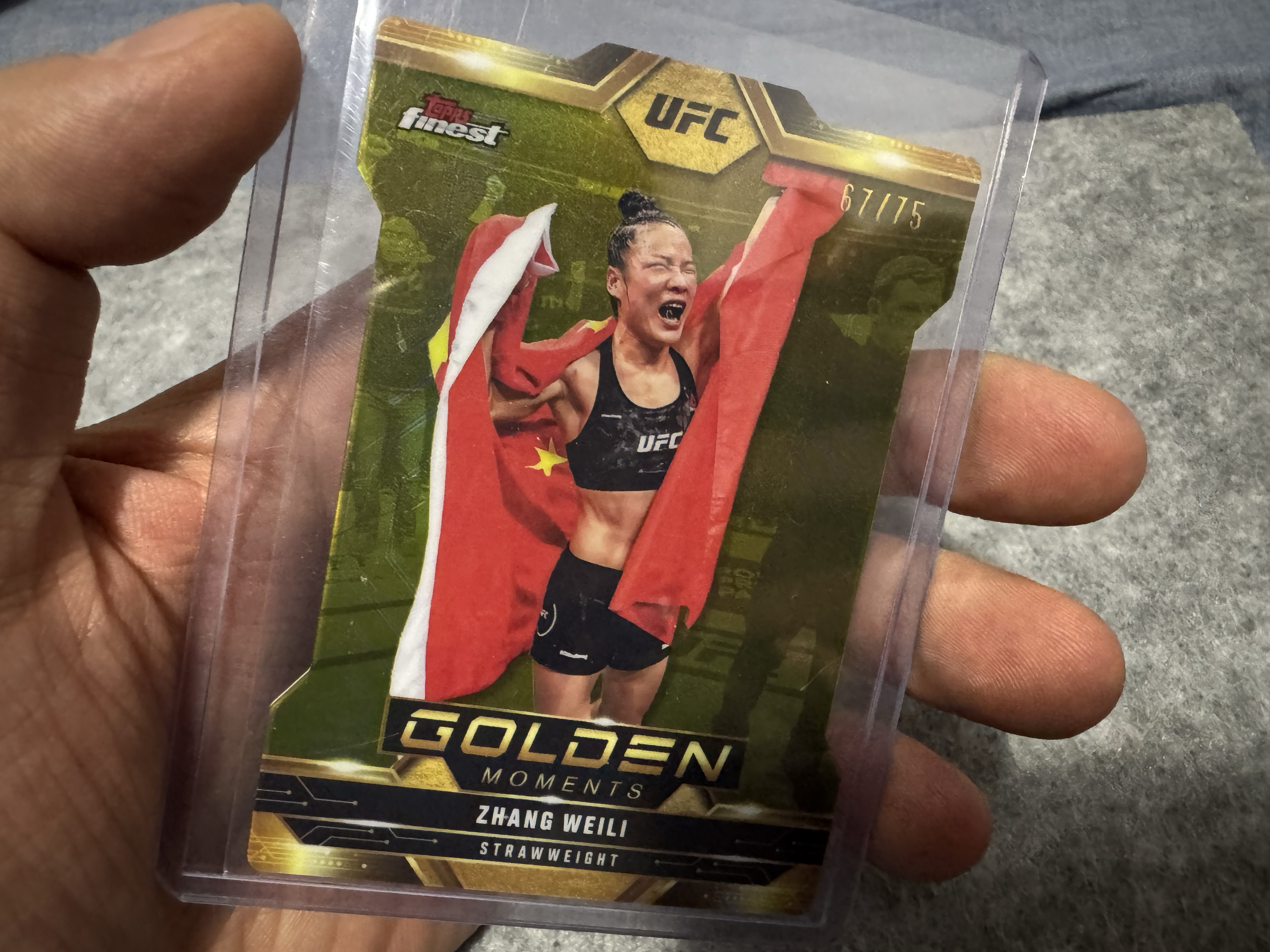 2025 Topps Finest Zhang Weili UFC 张伟丽 Golden Moments特卡 67/75编 异形 特卡 选图好