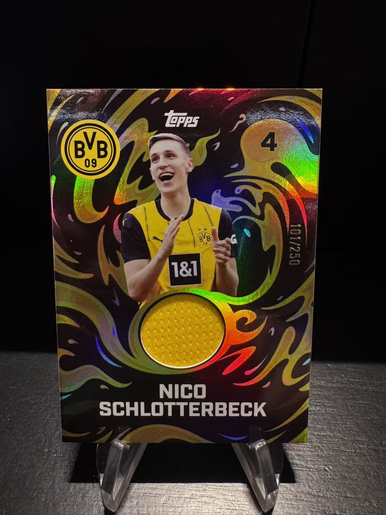 龖 2024 Topps Nico Schlotterbeck 多特蒙德队盒 多特蒙德 尼科 施洛特贝克 球衣 物料 patch 折射 101/250编 卡品如图 收藏必备 MJ002M