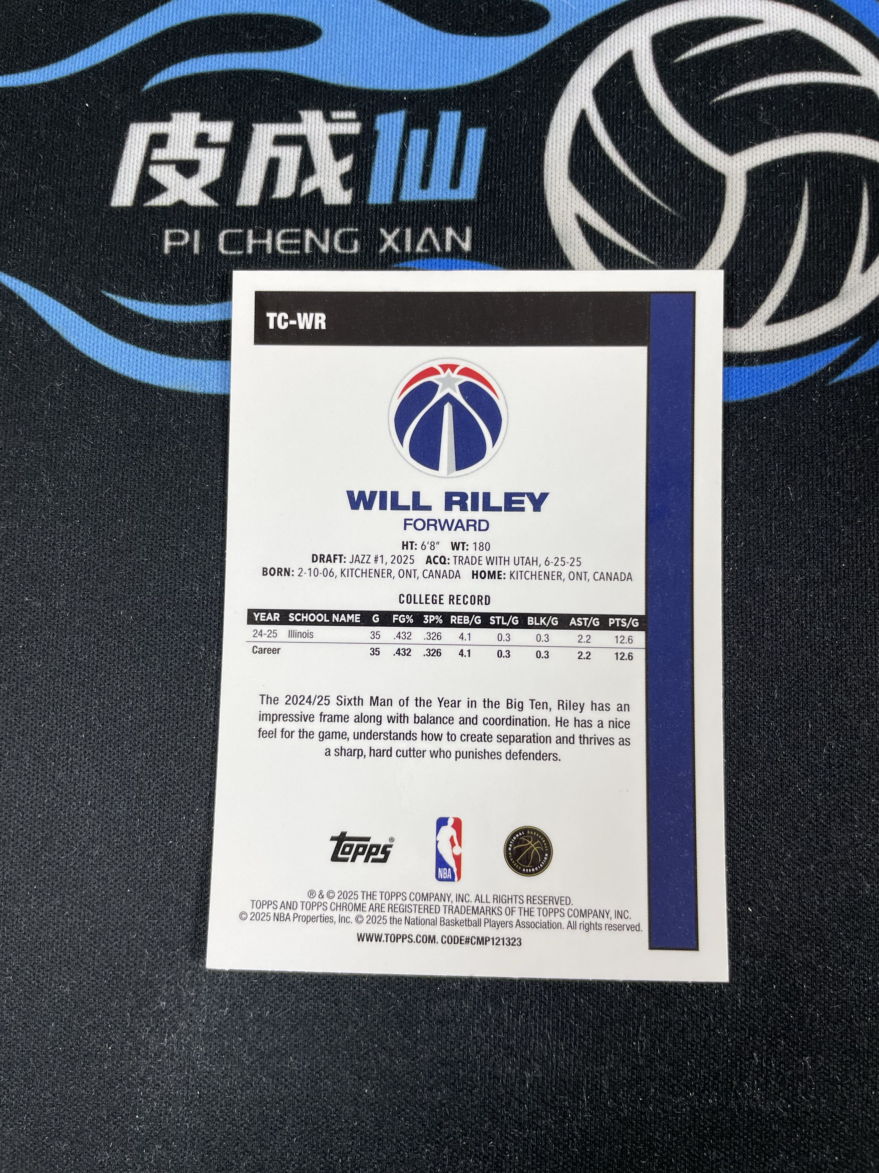 【皮成仙拍卖】 2025 TOPPS 奇才 WILL RILEY 威尔凯利 新秀 RC 蓝MOJO折 1980-2025th 45周年 复古 199编 瑕疵如图【只发顺丰】kenh11.8