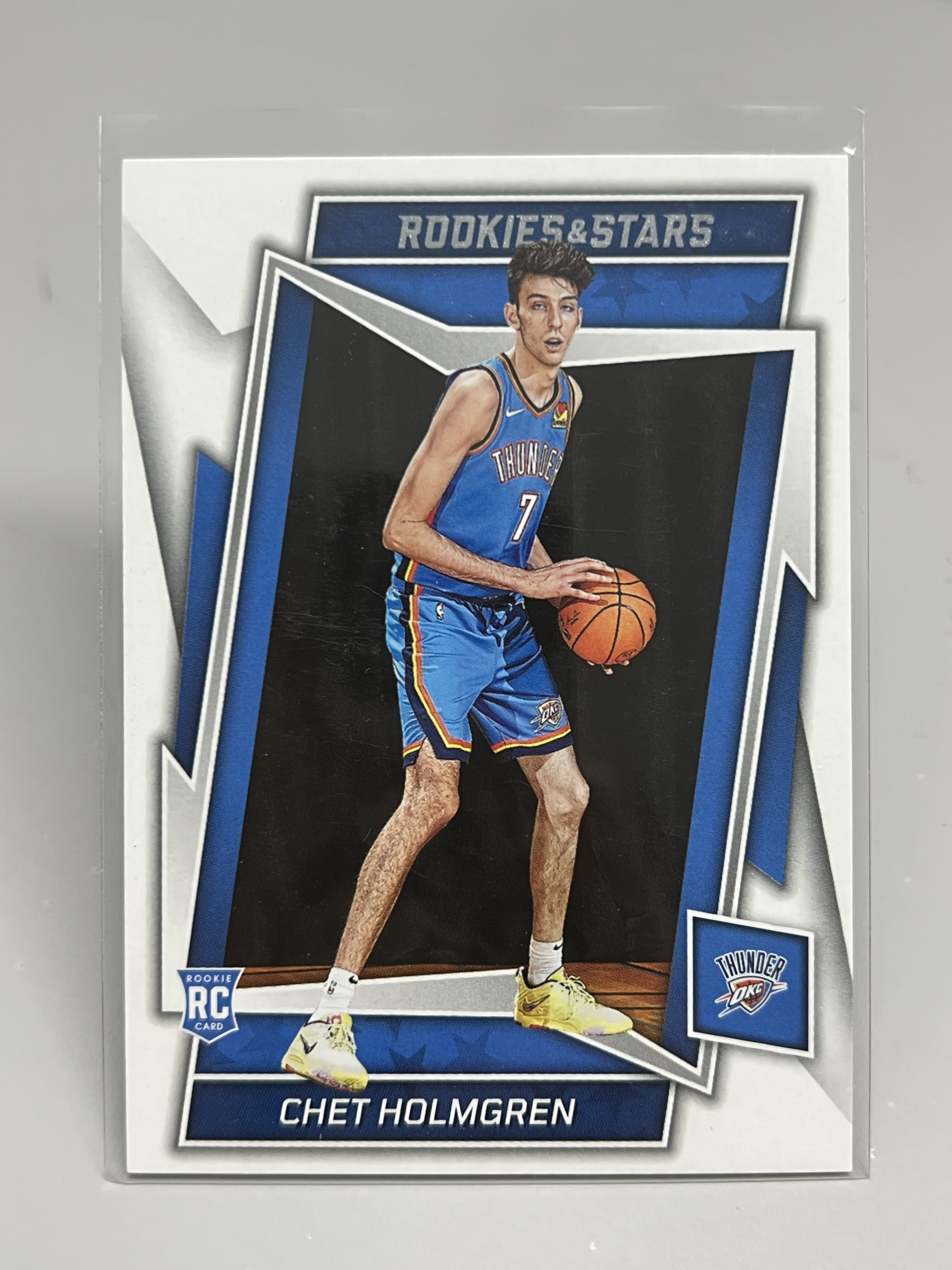 2022-23 Panini Chronicles Chet Holmgren RC【挂机拍卖】帕尼尼 编年史 霍姆格伦 新秀之星 雷霆 #602 银标 收藏 投资 卡品如图