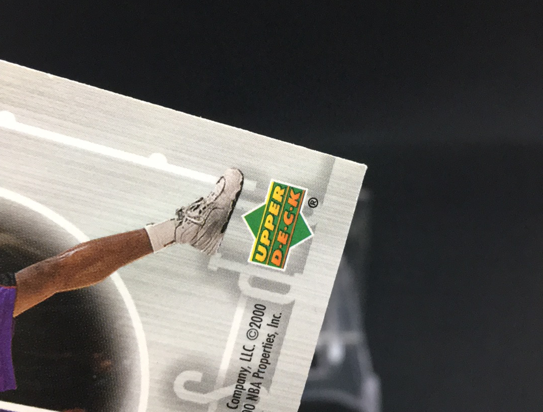 【DC拍卖】11.19 UD SPA 大比例折射特卡 经典老特 实卡美如画 四大分卫之一 名人堂巨星 NBA历史最强扣将 半人半神 文斯 卡特(微瑕)