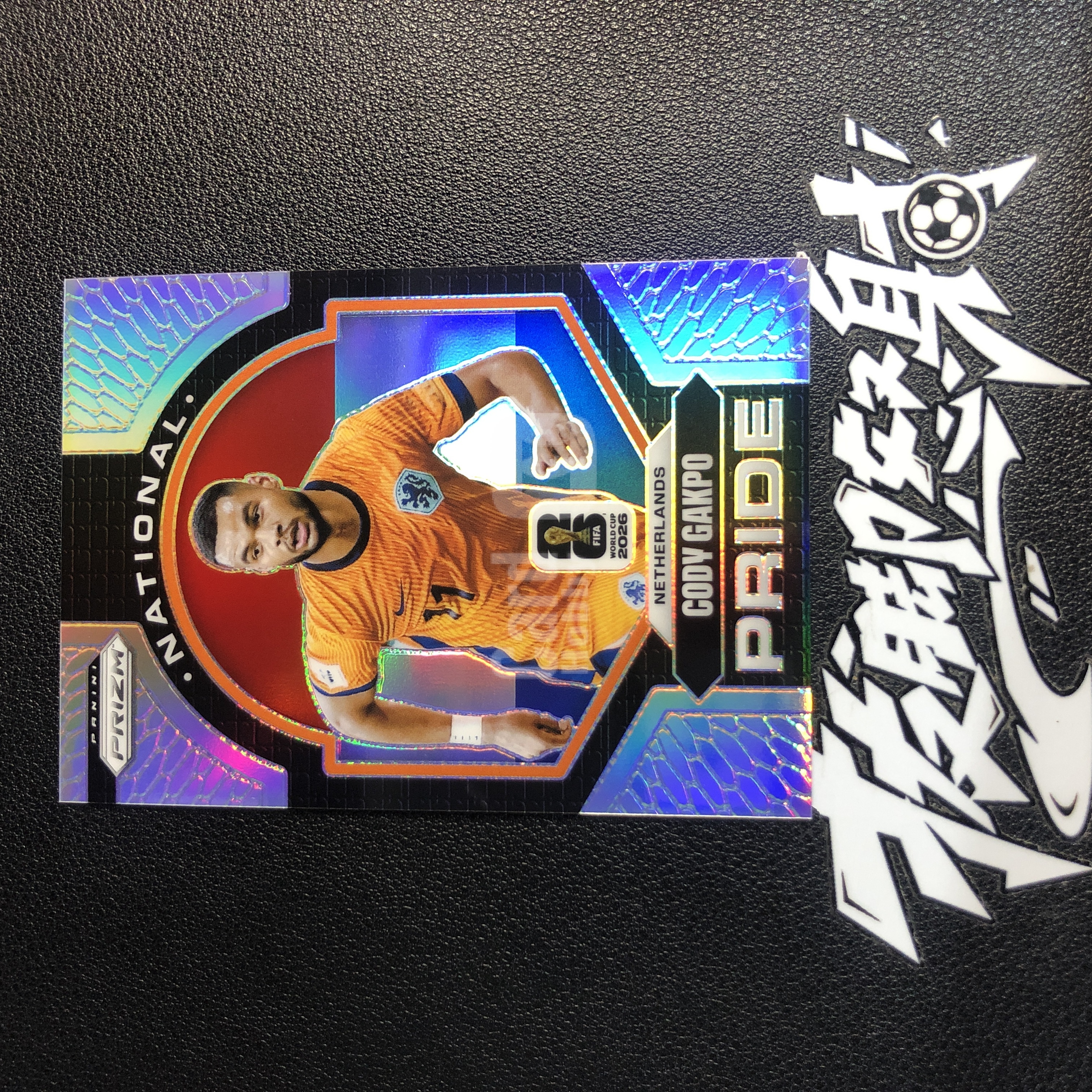 【拔脚代卖】2026 Panini Prizm world cup世界杯  COOY GAKPO 加克波 荷兰 利物浦 银折 国家荣耀特卡大比例 SSP 收藏必备 瑕疵如图｜拔脚小呱P12