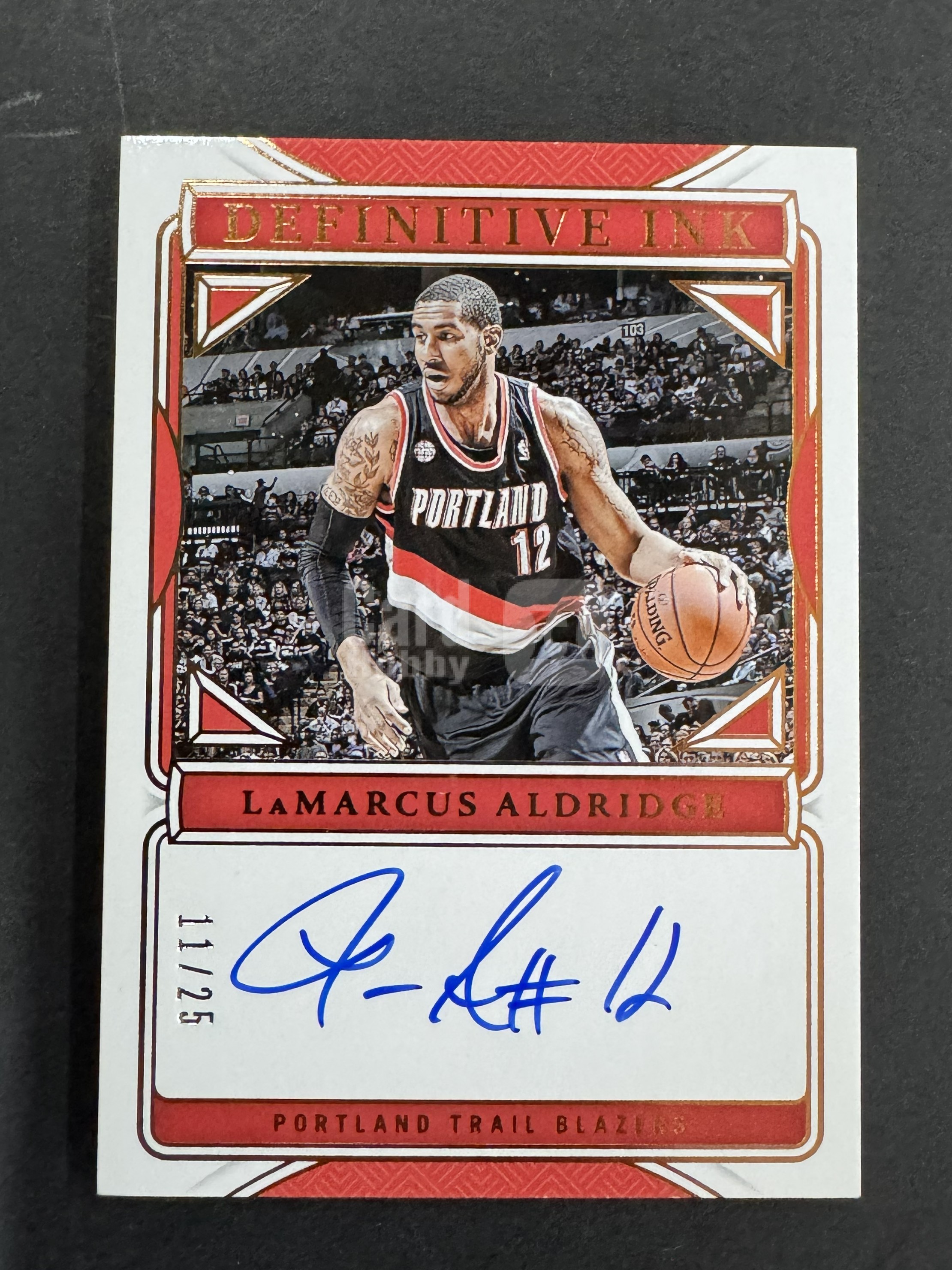 2024-25 Panini National Treasures LaMarcus Aldridge #DI-ALD 国宝 拉马库斯 阿尔德里奇 签字 11/25编 卡品如图