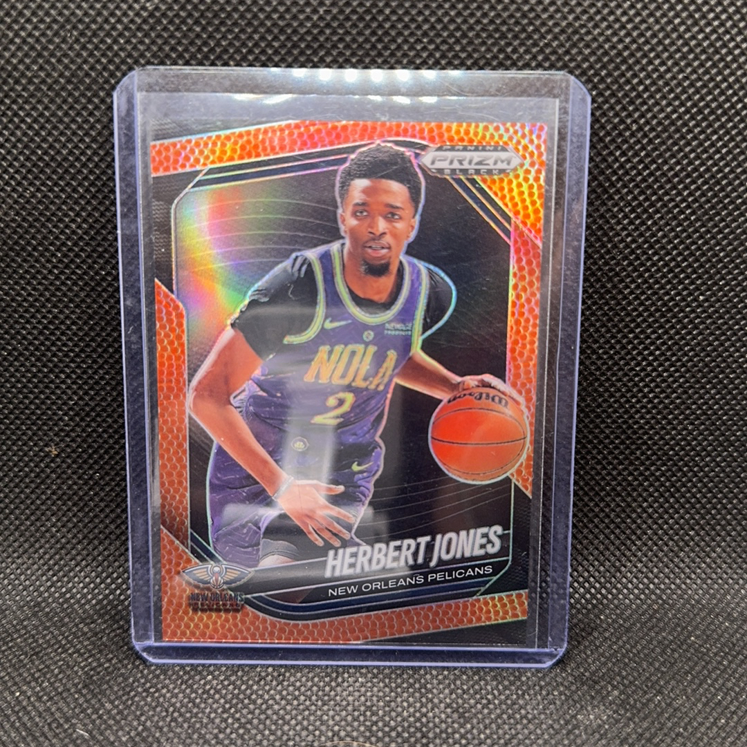 【Roseee代卖】2024-25 Panini Prizm Herbert Jones 赫伯特琼斯 鹈鹕 主力 PZ black 篮球折 225编 小权
