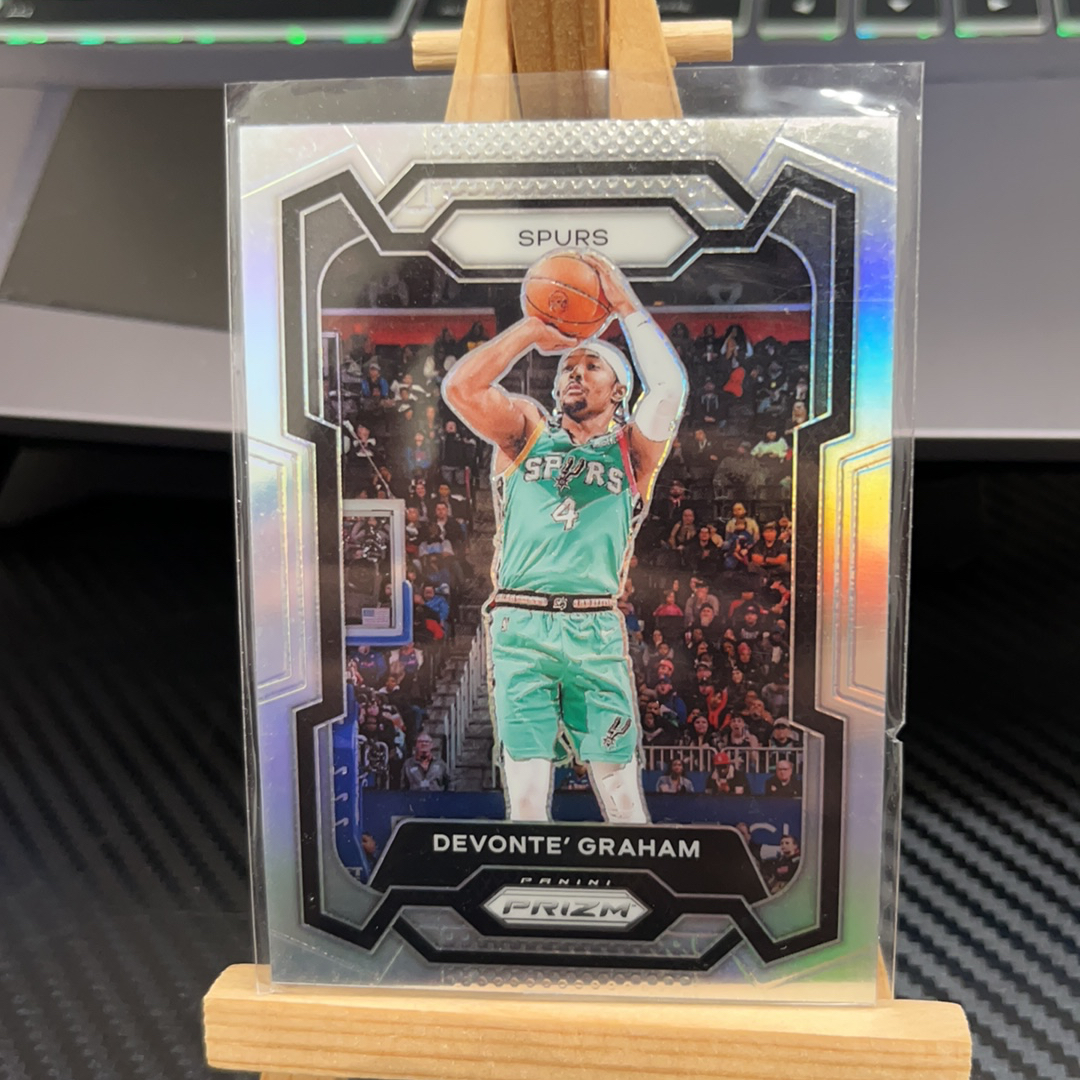 2023-24 Panini Prizm Devonte' Graham 格雷厄姆 马刺 银折 折射 prizm系列 pz 卡品如图 凑图必备 值得收藏!免费代卖!