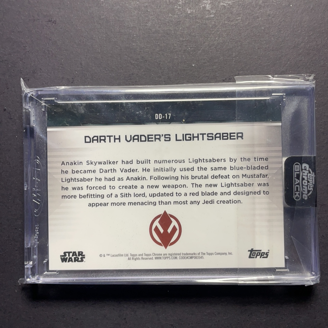 2025 Topps Star Wars 星球大战 达斯维达光剑 大比例箱货 比例插放 黑暗深处沙盒特卡 DD-17 2024 Topps Chrome星战影视Black黑盒系列