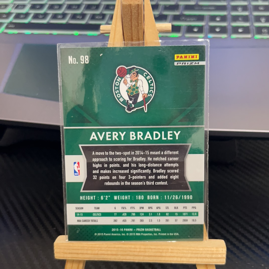 2015-16 Panini Prizm Avery Bradley 艾弗里 布拉德利 凯尔特人 银折 折射 prizm系列 pz 卡品如图 凑图必备 值得收藏!免费代卖!