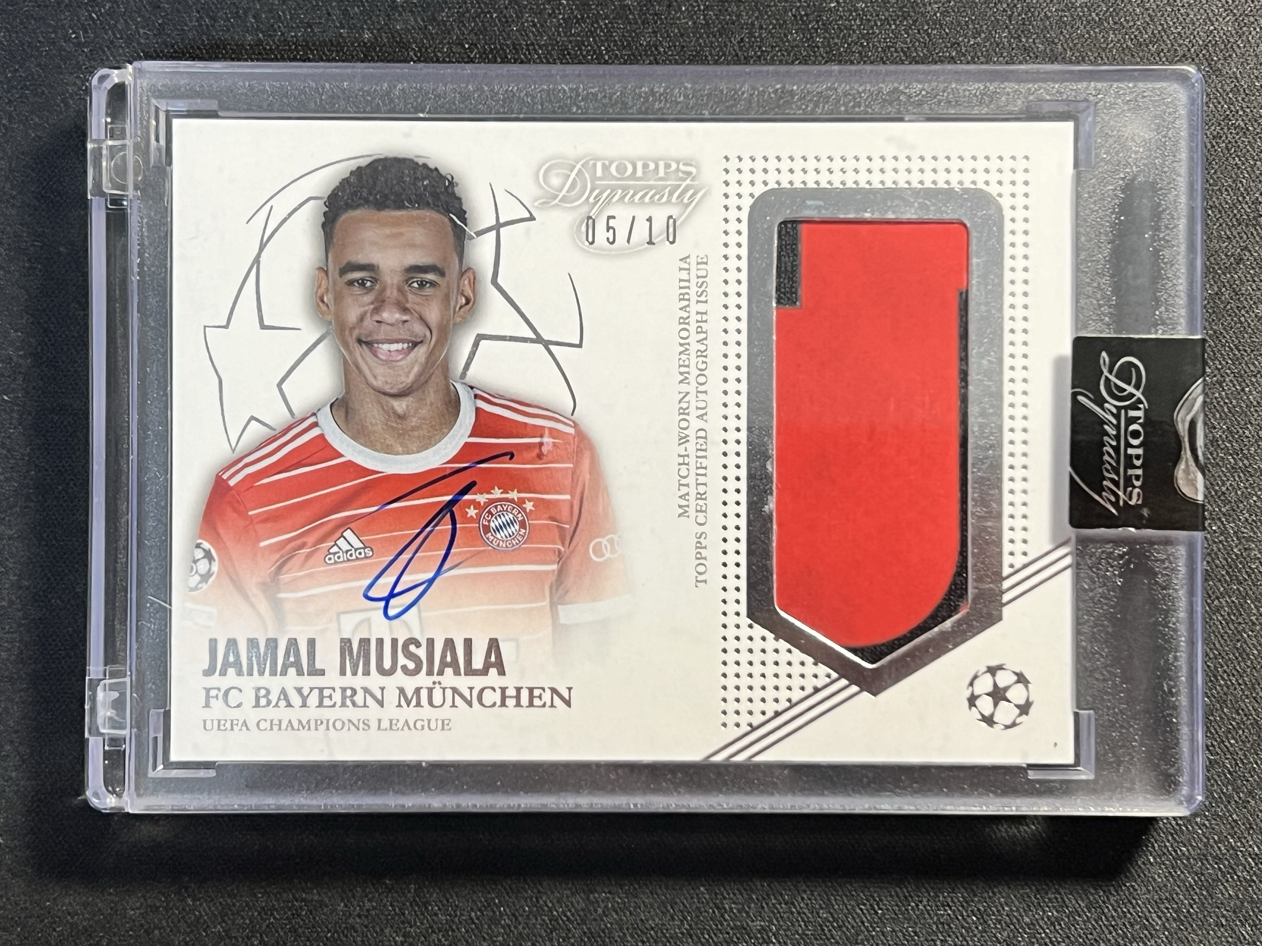 2023 Topps Dynasty Jamal Musiala 王朝 穆夏拉 5/10编 签字/卡签!切割GU落场Patch,原封砖。拜仁慕尼黑/德国未来之星。小鹿斑比【珞珈拍卖】