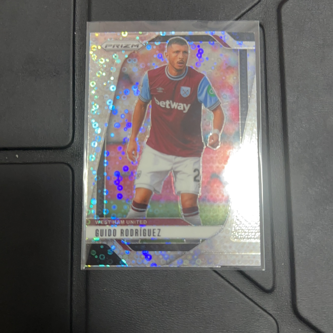 2025 Panini Prizm Guido Rodríguez 吉多 西汉姆联 泡泡折 圈圈折 折射 银折 卡品如图 不包卡品