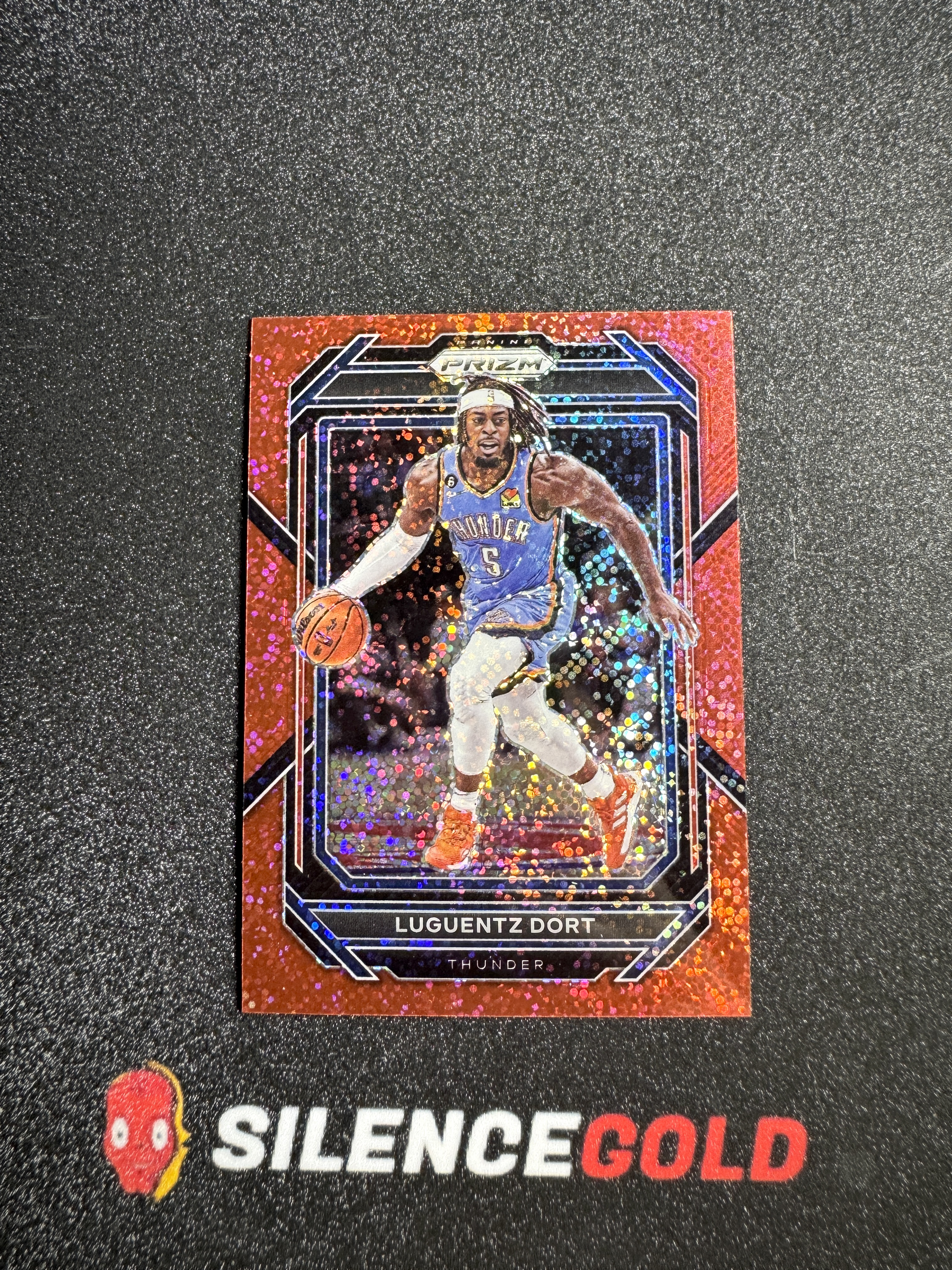 2022-23 Panini Prizm Luguentz Dort 呂岡茨 多爾特 雷霆主力 紅色泡泡 折射 泡泡折Pz 冠軍拼圖 收藏必備【默金代拍】