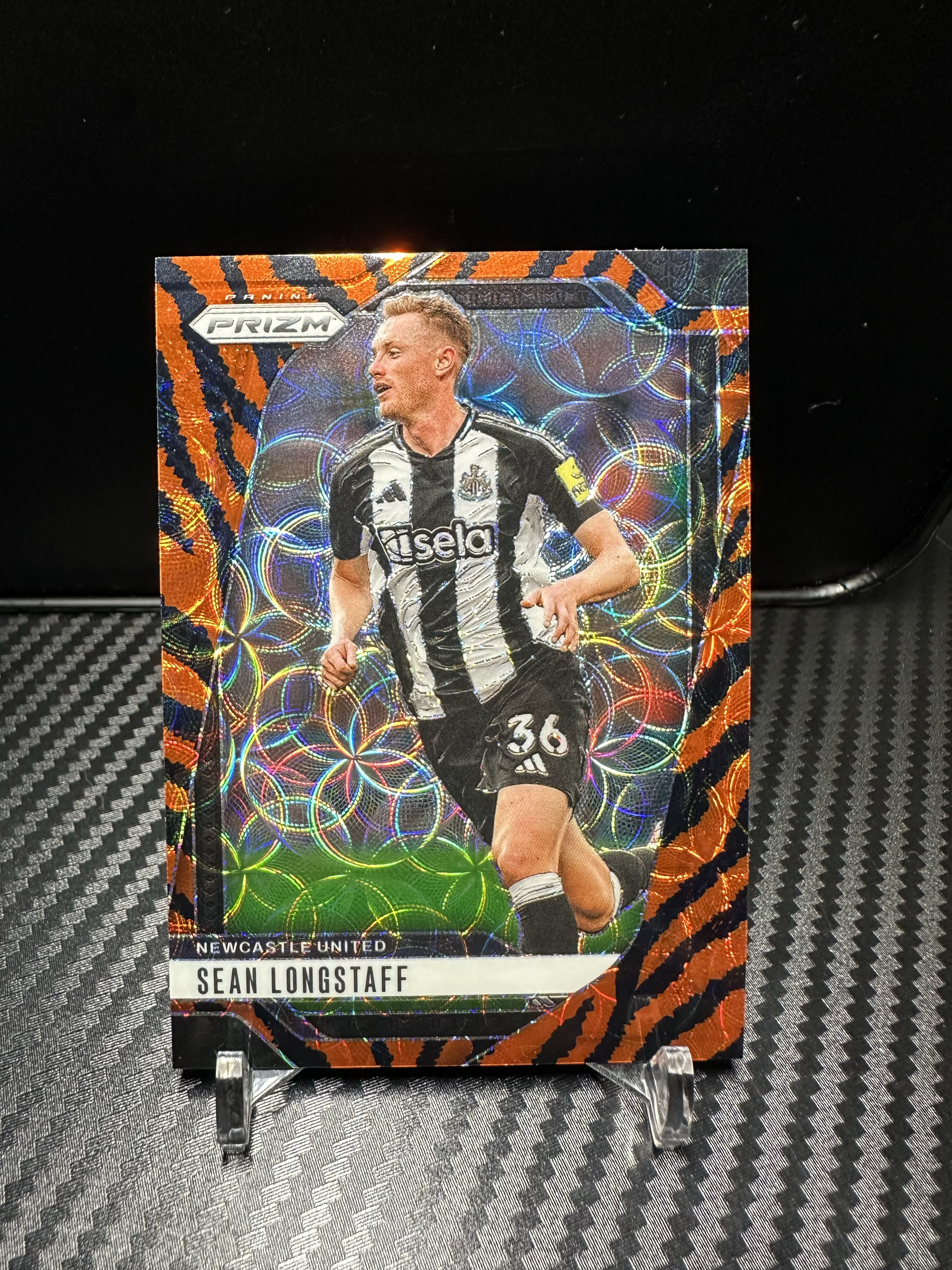 2025 Panini Prizm Sean Longstaff 朗斯塔夫 虎皮折 大比例动物折 猝死独占圈圈折 英超喜鹊纽卡斯尔主力核心已转会利兹联 末年pz收藏价值高 折射天花板卡品如图 肖恩收藏