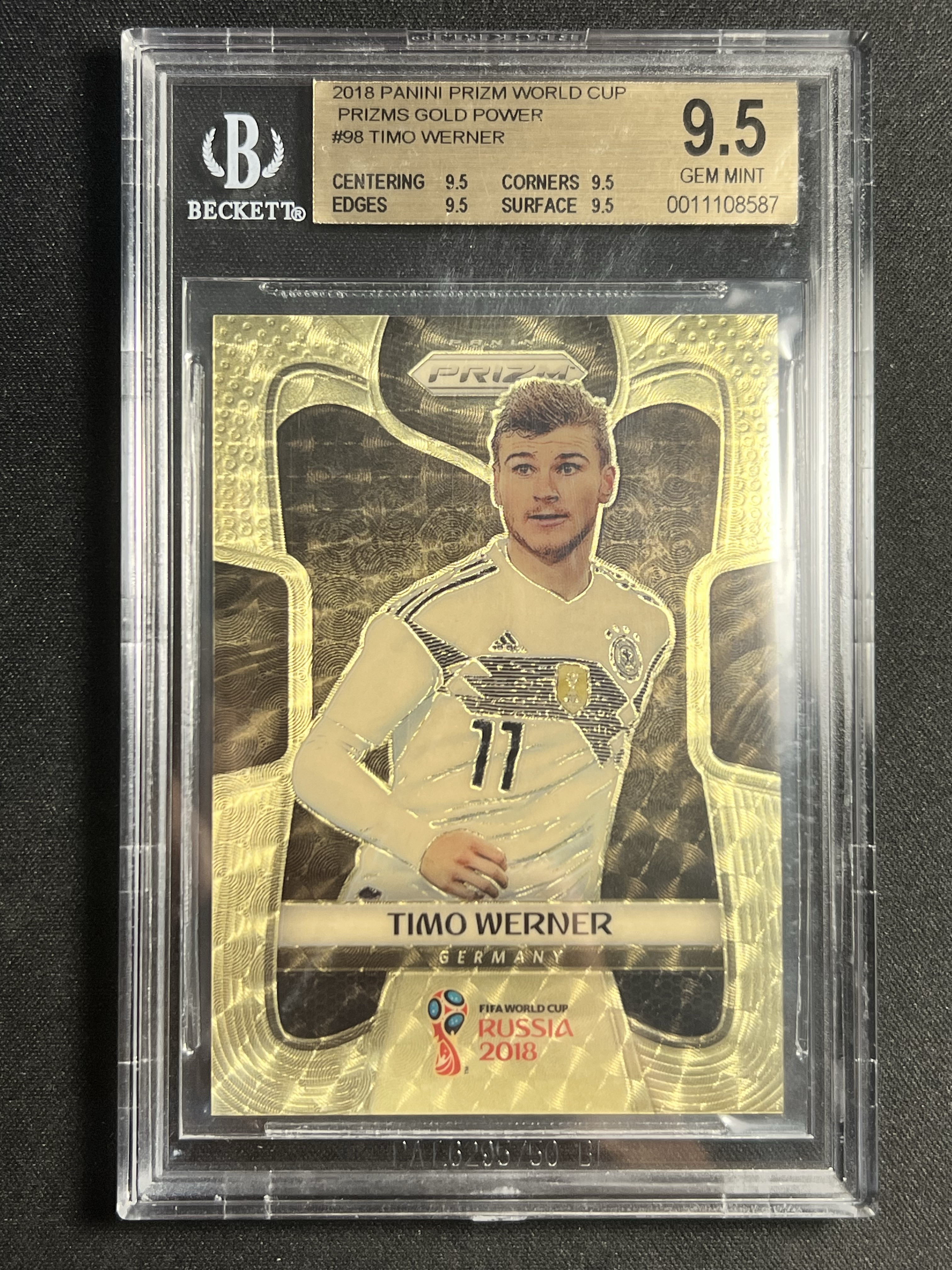 2018 Panini Prizm Timo Werner 世界杯pz 维尔纳 3/5编 爆金折正Base。金标BGS9.5!切尔西金色侦察机,德国提莫队长,莱比锡、热刺再创奇迹。【珞珈拍卖】