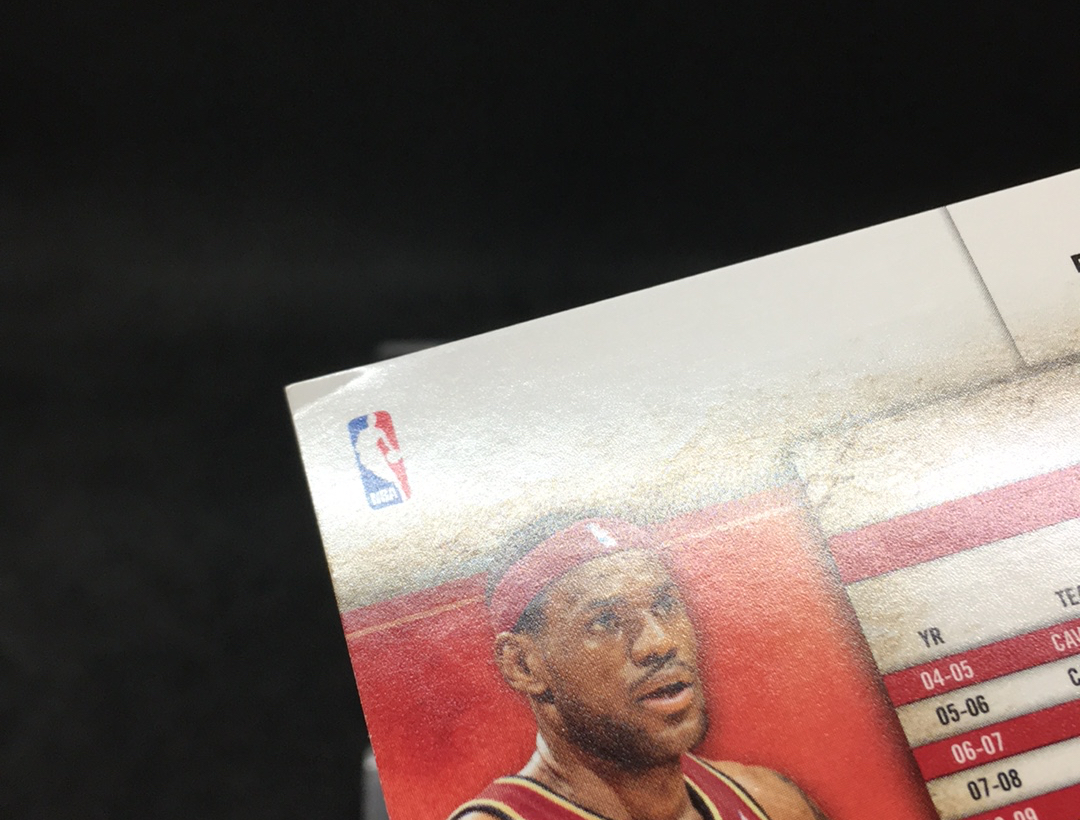 【DC拍卖】11.17 PANINI STUDIO 元年系列 实卡美如画 03白金一代领军人物 现今联盟第一人 LBJ 皇帝 勒布朗 詹姆斯(微瑕)