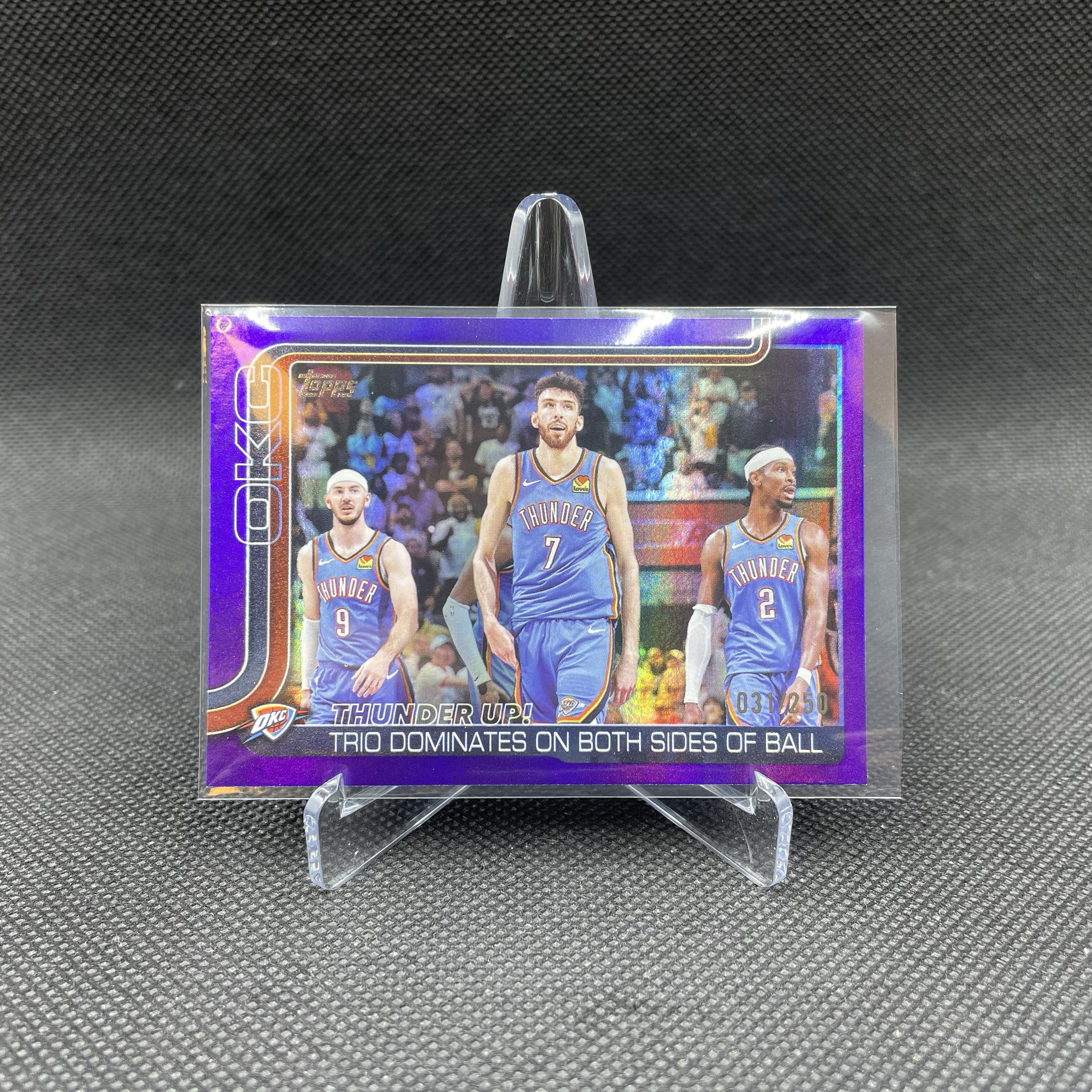 2025 Topps Flagship Shai Gilgeous-Alexander 雷霆 切特 霍姆格伦 亚历山大 卡鲁索 031/250编 紫折 Thunder Up特卡 品如图 不累计 猫