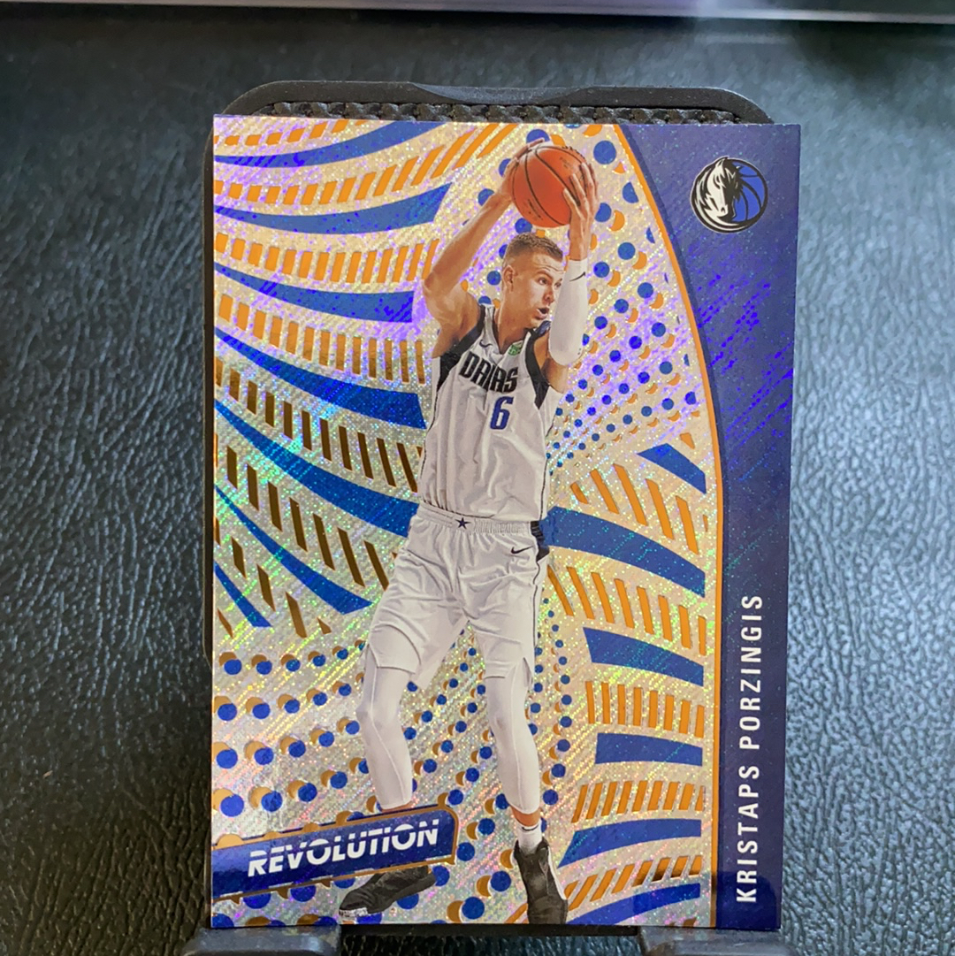 2020-21 Panini NBA Hoops Kristaps Porzingis 650