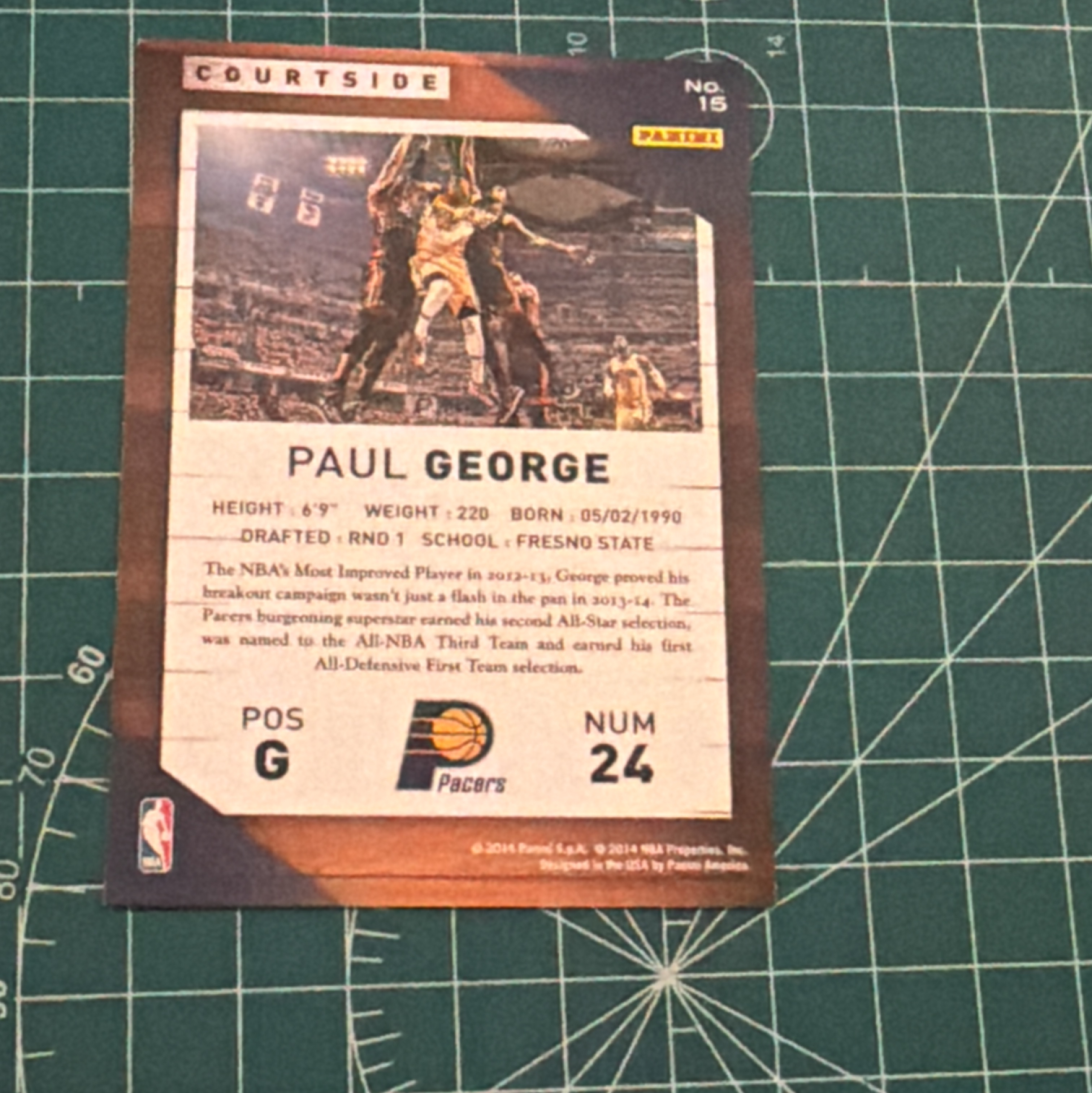 2014-15 Panini S.p.A Paul George 中雅图/中亚图 保罗乔治 泡椒 横版特卡 场边 小聚光灯 老卡 绝版卡 稀有大比例