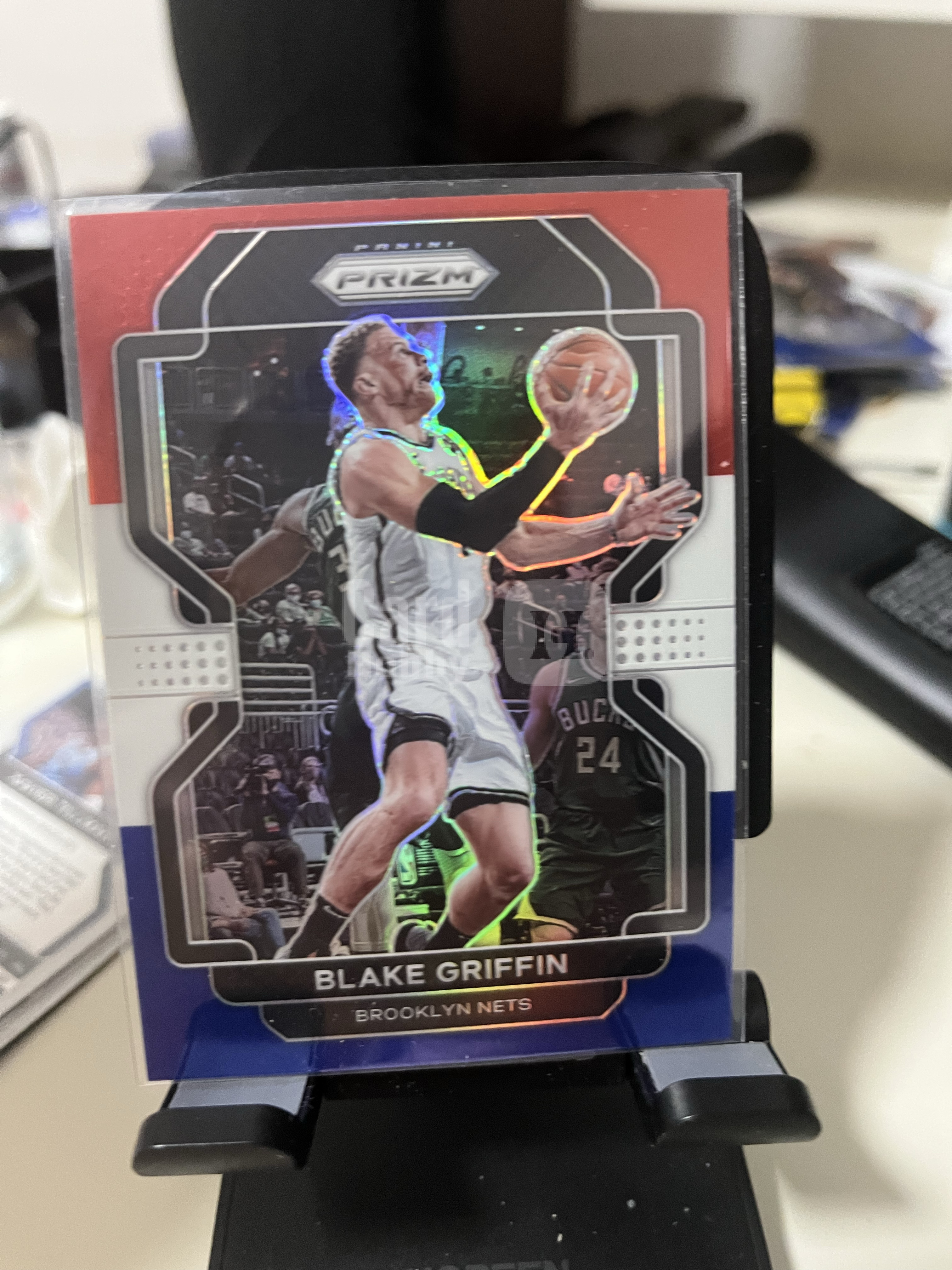 2021-22 Panini Prizm Blake Griffin 布雷克格里芬 三色折 可累计 经典收藏 凑套专用 通行卡品 可能存在划痕等瑕疵 要求极高者勿拍