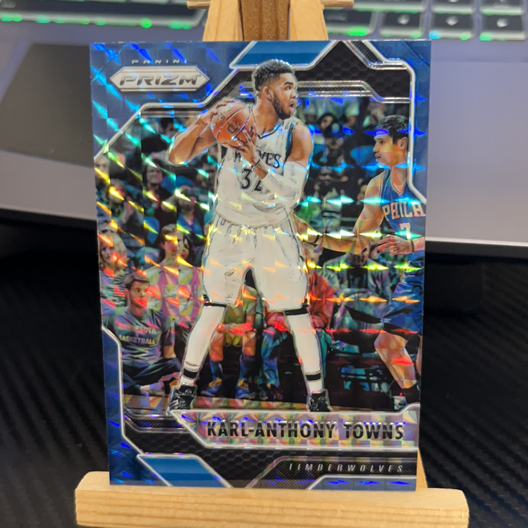 2016-17 Panini Prizm Karl Anthony Towns 安东尼 唐斯 森林狼 银折 折射 prizm系列 pz 卡品如图 凑图必备 值得收藏!免费代卖!