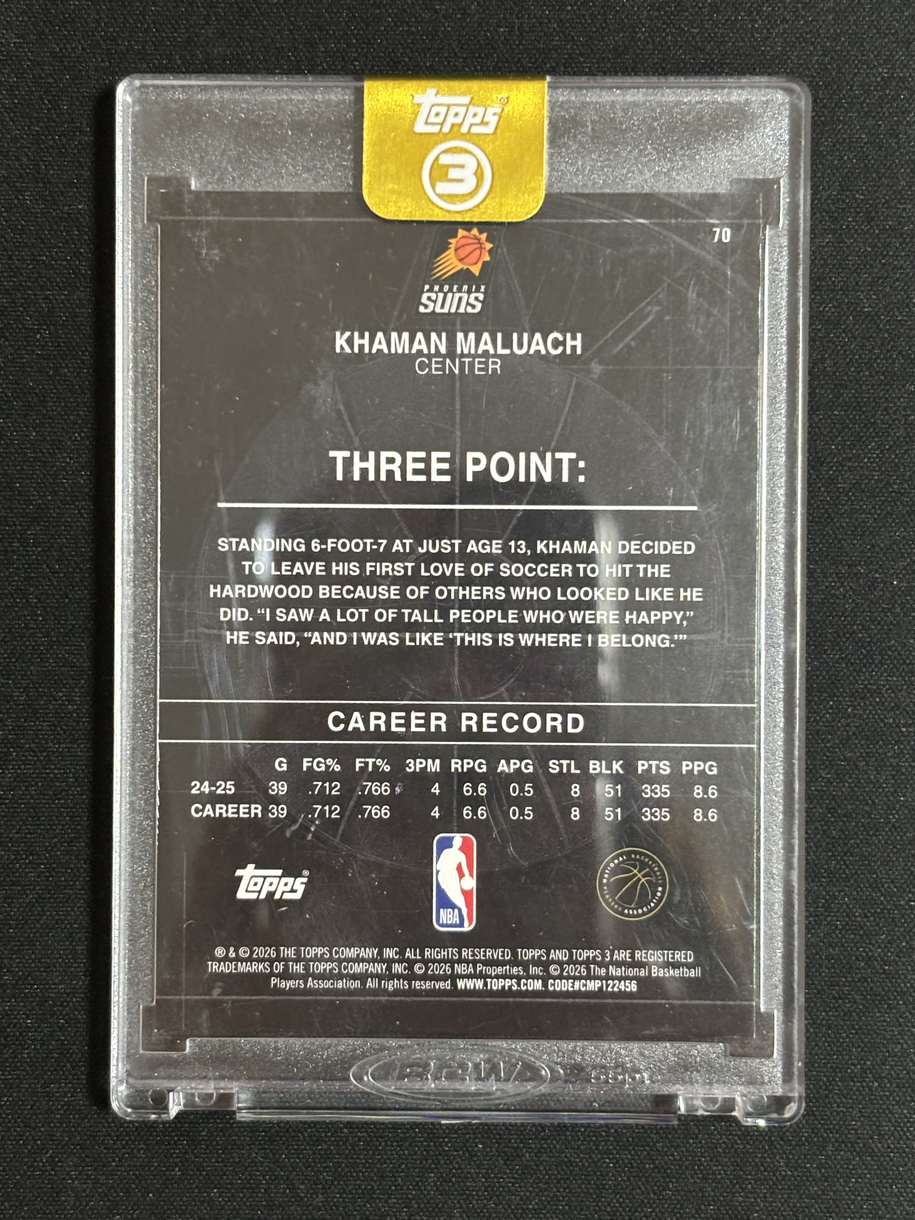 2025-26 Topps Three Khaman Maluach RC 卡曼 马卢阿奇 新秀 太阳 base 金平行 06/10编 原封砖 - 红豆