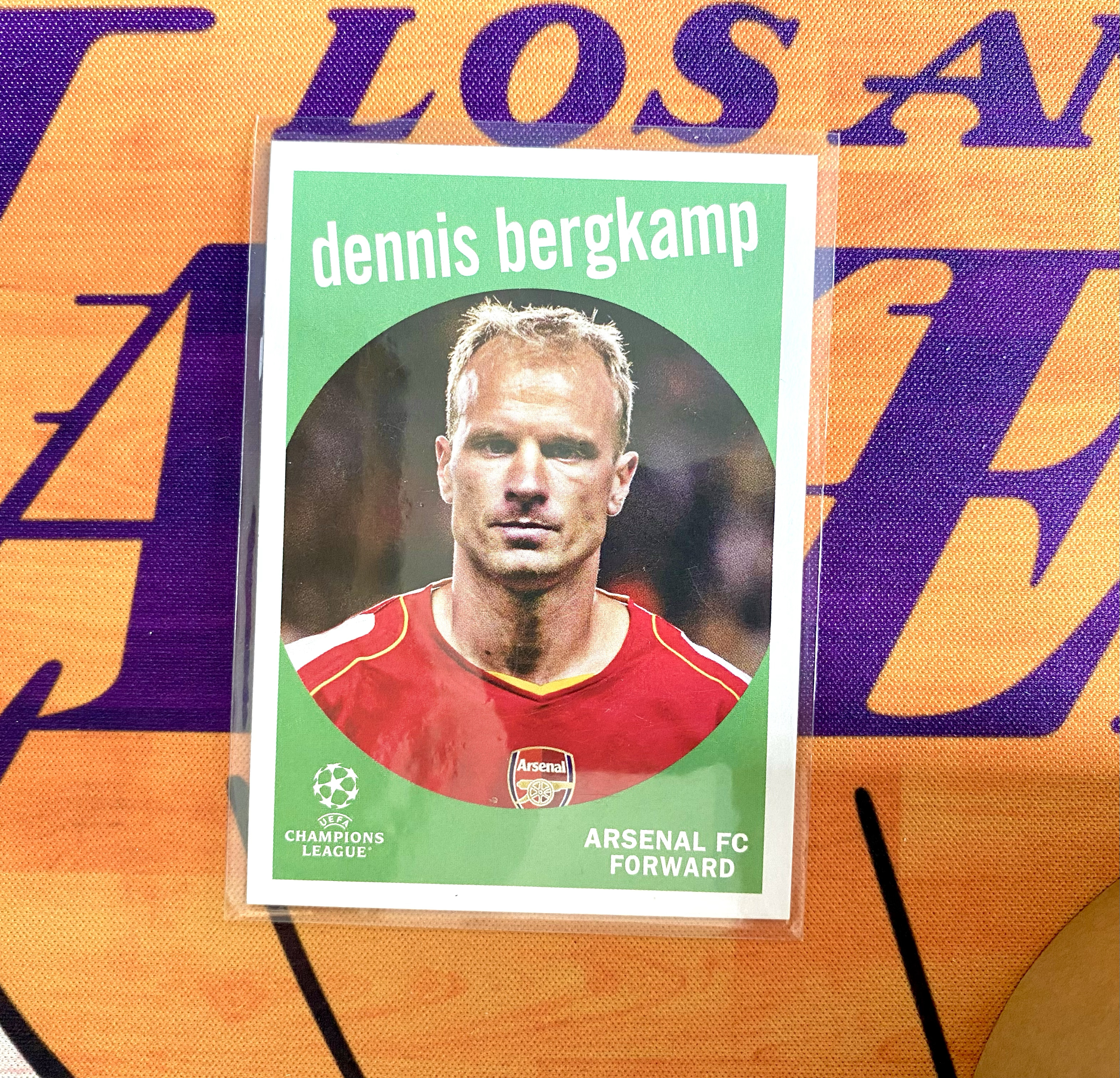 2023-24 Topps UEFA Champions League Dennis Bergkamp 丹尼斯 博格坎普 冰王子 欧冠 热门球员 凑套 卡片精美 专收必备 卡品如图