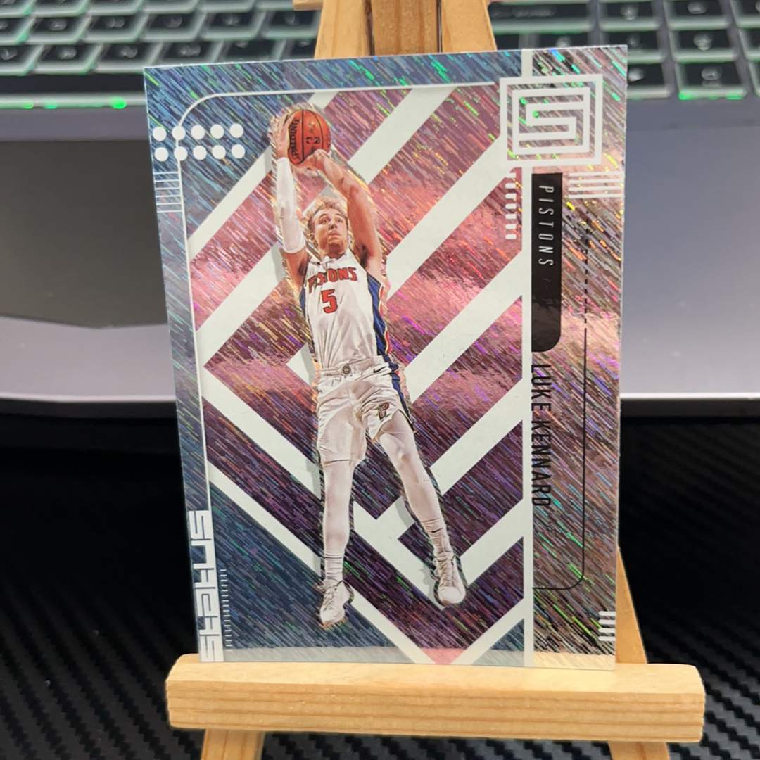 2019-20 Panini Illusions Luke Kennard 卢克 肯纳德 活塞 银折 折射 幻想系列 卡品如图 凑图必备 值得收藏!免费代卖!