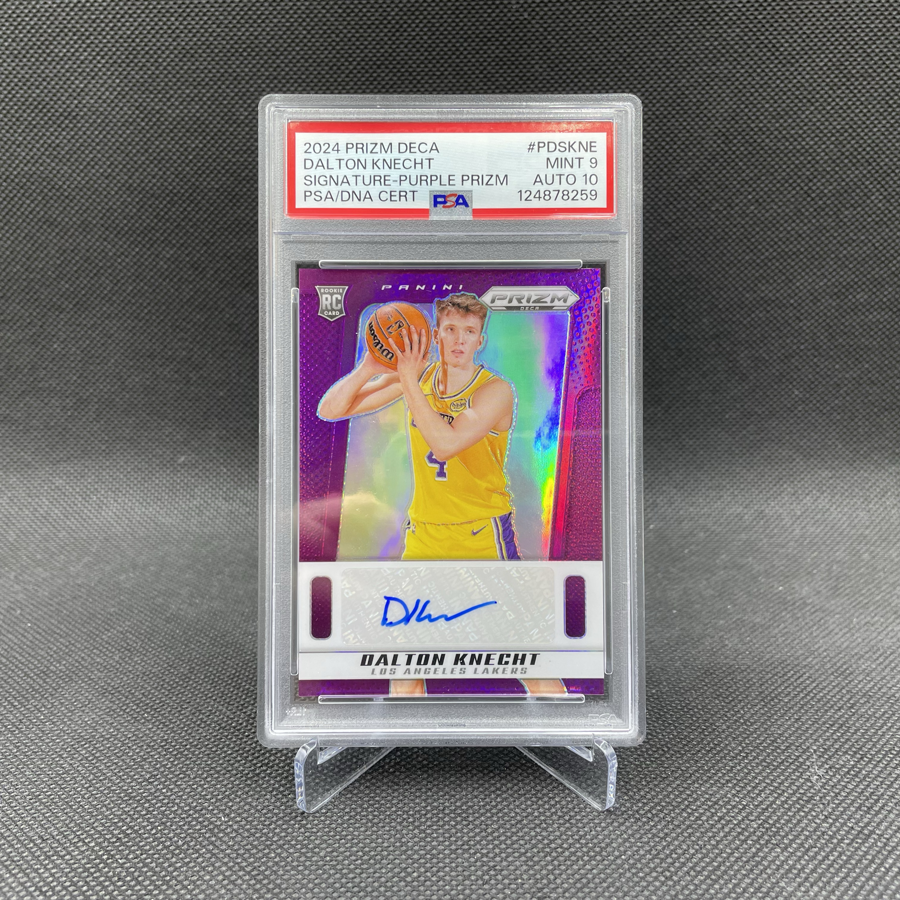 2024-25 Panini Prizm Deca Dalton Knecht RC 次年复刻 湖人 新秀 多尔顿 克内克特 53/75编 签字 紫折 詹姆斯队友 PSA9 签字10分 不累计 大鱼