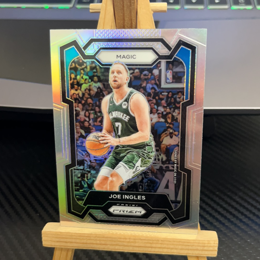 2023-24 Panini Prizm Joe Ingles 乔 英格尔斯 魔术 银折 折射 prizm系列 pz 卡品如图 凑图必备 值得收藏!免费代卖!