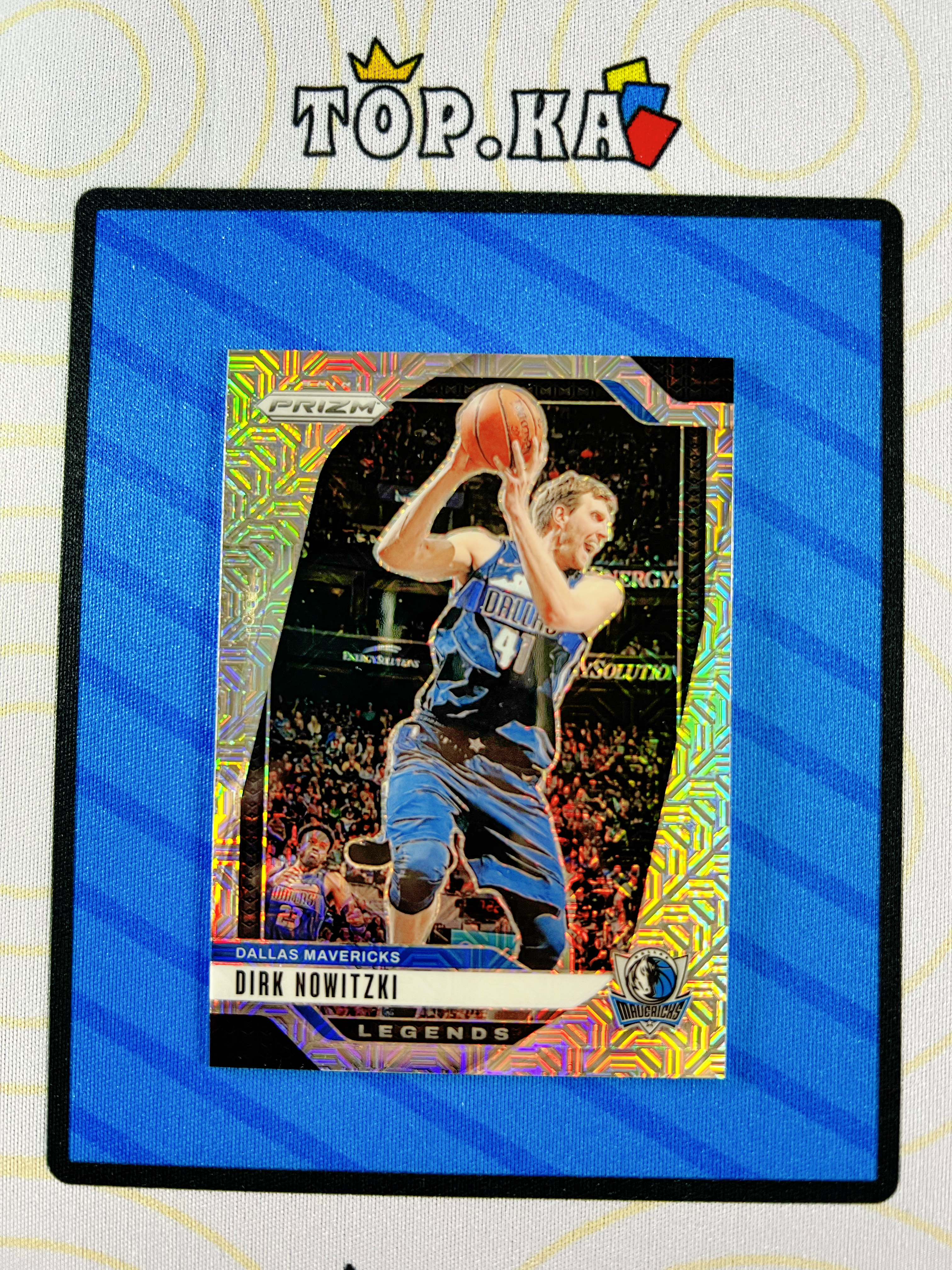 【顶尖卡社】 2024-25 Panini Prizm Dirk Nowitzki pz系列 折射 银mojo折 诺维斯基 司机 德国战车 19/25编 详情看描述 卡品如图【凯里】