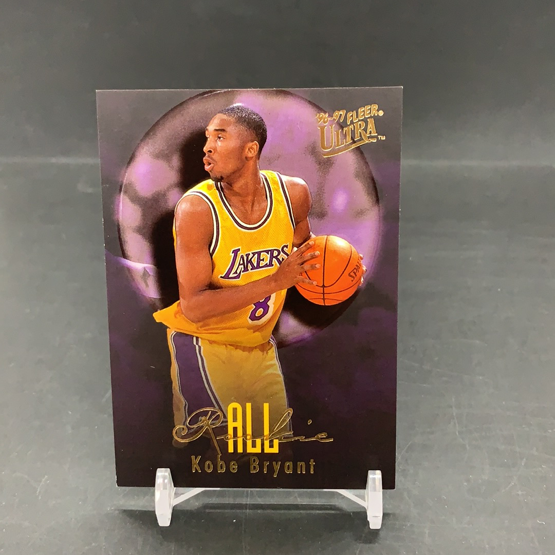 【DC拍卖】11.20. CR7 ULTRA 大比例新秀RC ALL-ROOKIES特卡 经典老特 浮雕效果 实卡美如画 kobe 名人堂传奇巨星 湖人王朝领军人物 黑曼巴 科比 布莱恩特