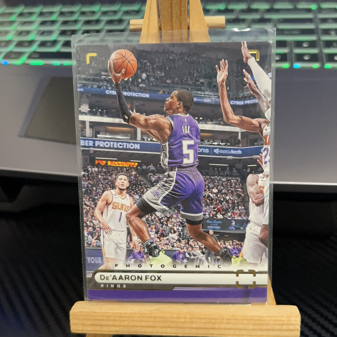 2022-23 Panini PaniniPhotoGenicNBA De'Aaron Fox 达龙 福克斯 国王 上镜系列 卡品如图 瑕疵看图 凑图必备 值得收藏!