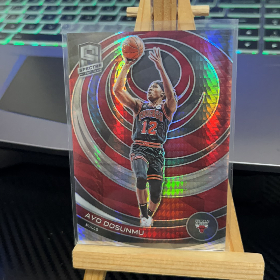 2022-23 Panini Spectra Ayo Dosunmu 阿约 多孙姆 公牛 折射 光谱 卡品如图 凑图必备 值得收藏!