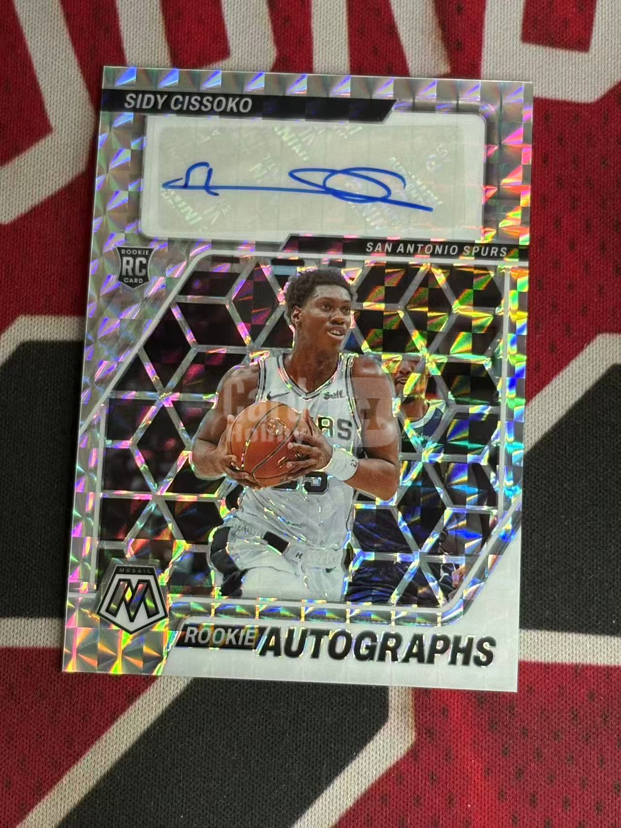2023-24 PANINI MOSAIC Sidy Cissoko 马赛克系列 马刺 新秀RC 穆萨西索科 签字卡 马赛克折 折射 凑套专收必备【烂臭嘴拍卖】