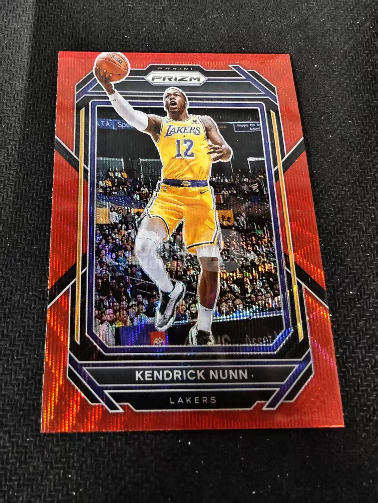 2022-23 Panini Prizm Kendrick Nunn 肯德里克 纳恩 湖人 红波纹 PZ 划痕 边角瑕疵 #145