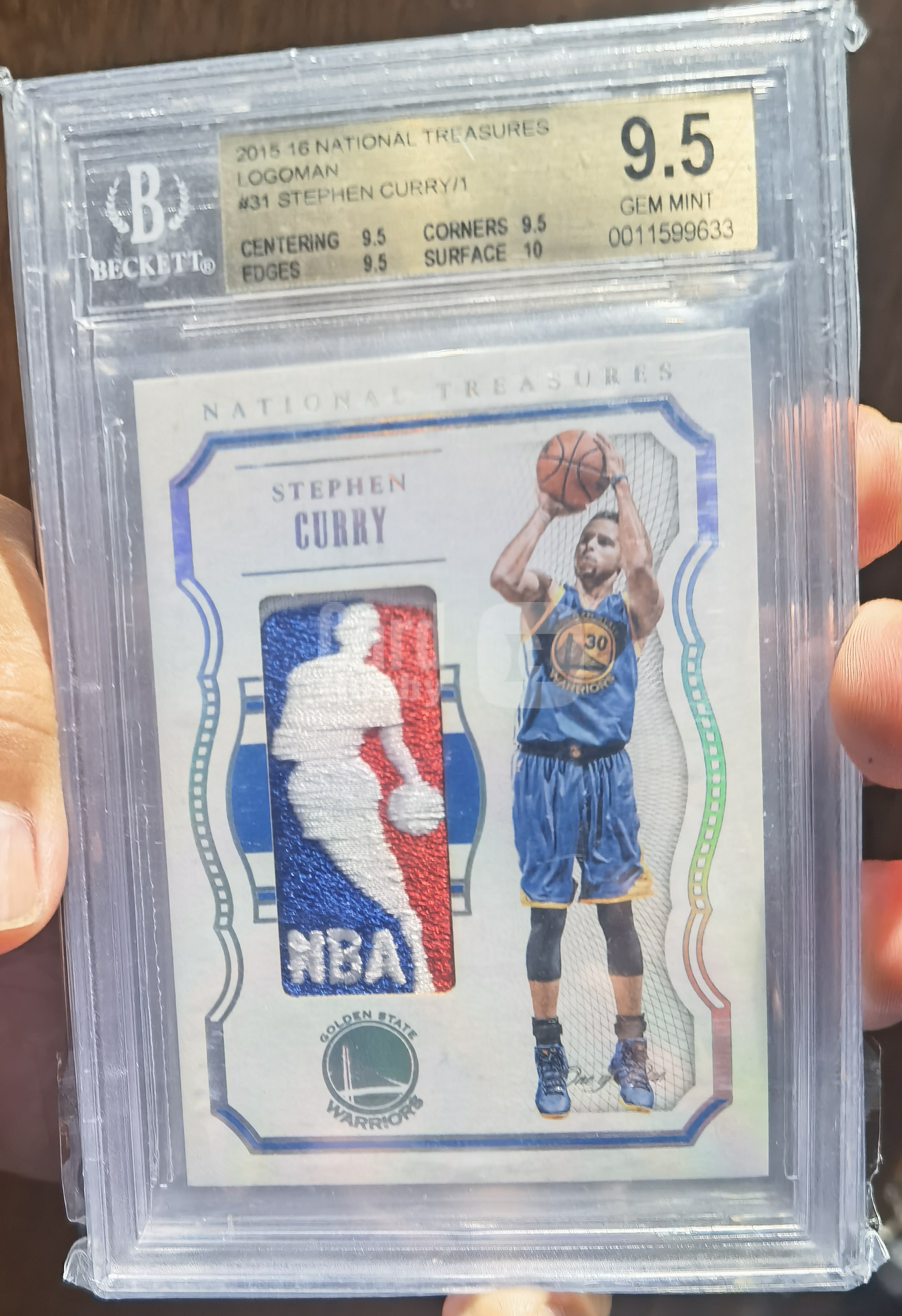 2015-16 Panini National Treasures Stephen Curry 2015-16  Curry  库里 1/1 logoman  全票mvp赛季，小分完美