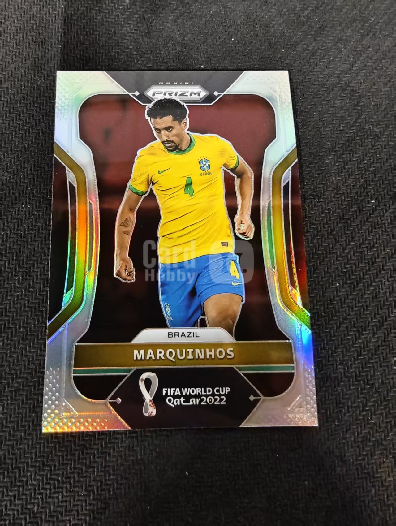 【可合并,不累计】 2022 Panini Prizm Marquinhos 马基尼奥斯 巴西 PZ 卡塔尔世界杯 银折 划痕 边角瑕疵 #31