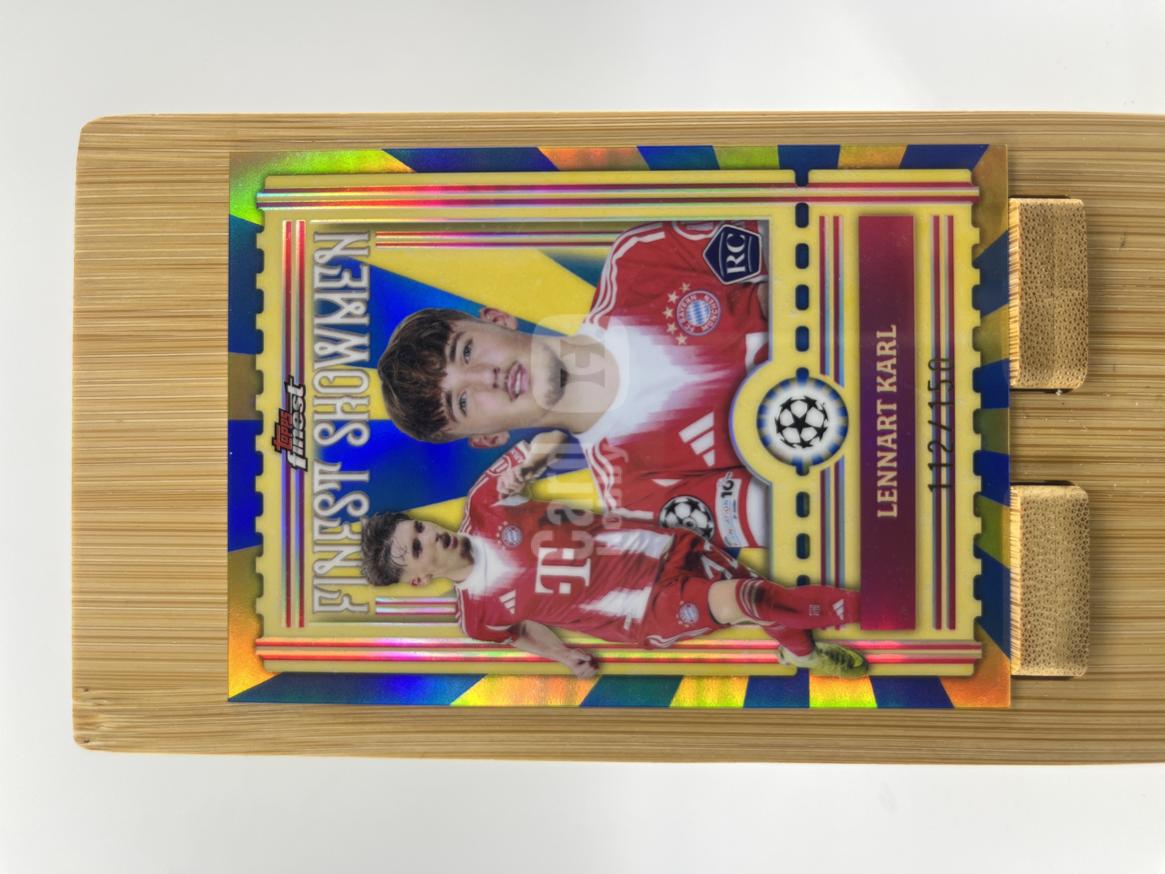 2026 Topps Finest Lennart Karl RC 【#HULK】欧冠Finest 欧战系列 拜仁慕尼黑 新秀 RC 伦纳特 卡尔 最佳表演者特卡 150编 蓝折 卡品如图【台风代拍】